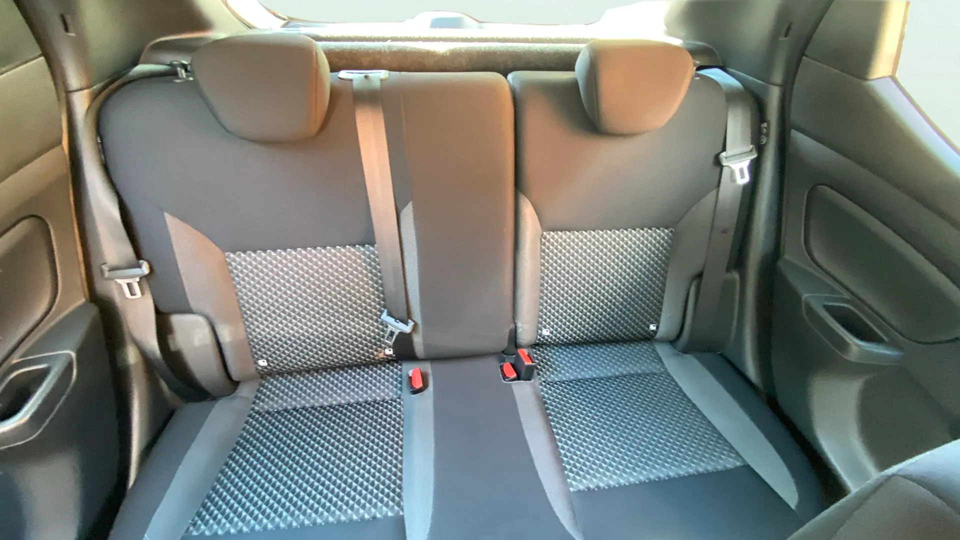 Nissan Micra IG-T E6D-F Acenta Sprint - foto 14