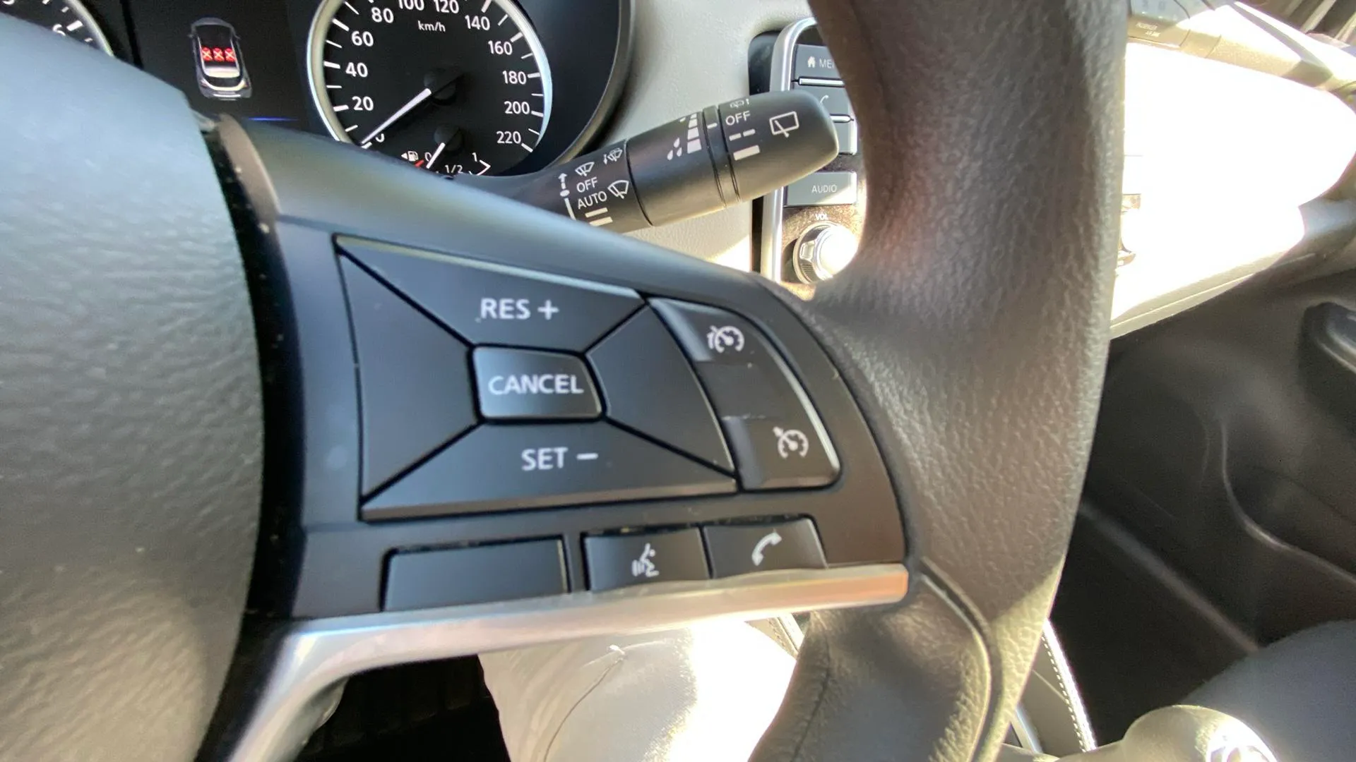 Nissan Micra IG-T E6D-F Acenta Sprint - foto 21