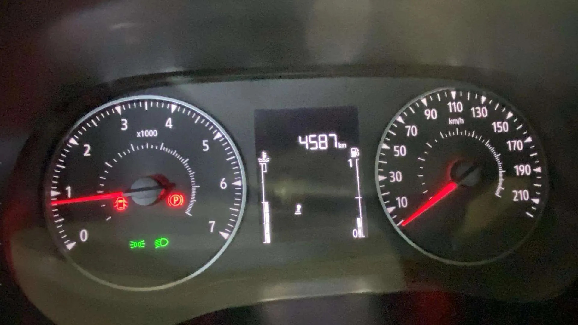 Dacia Sandero Essential TCe - foto 16