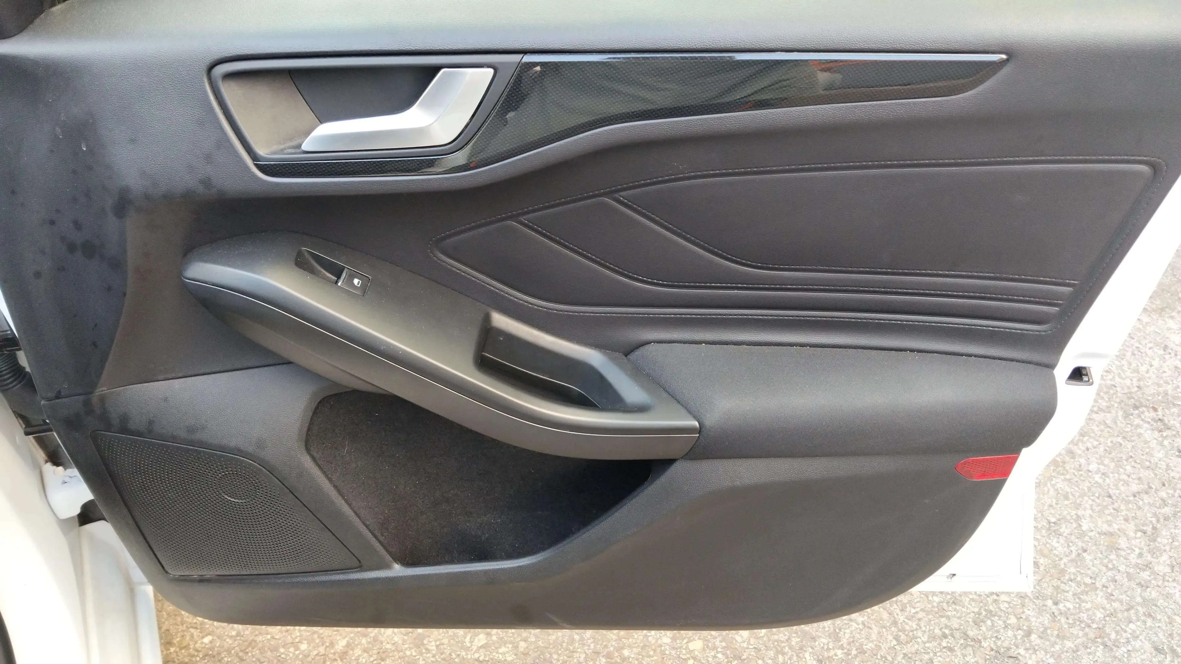 Ford Focus 1.0 EcoBoost MHEV Active SB - foto 21
