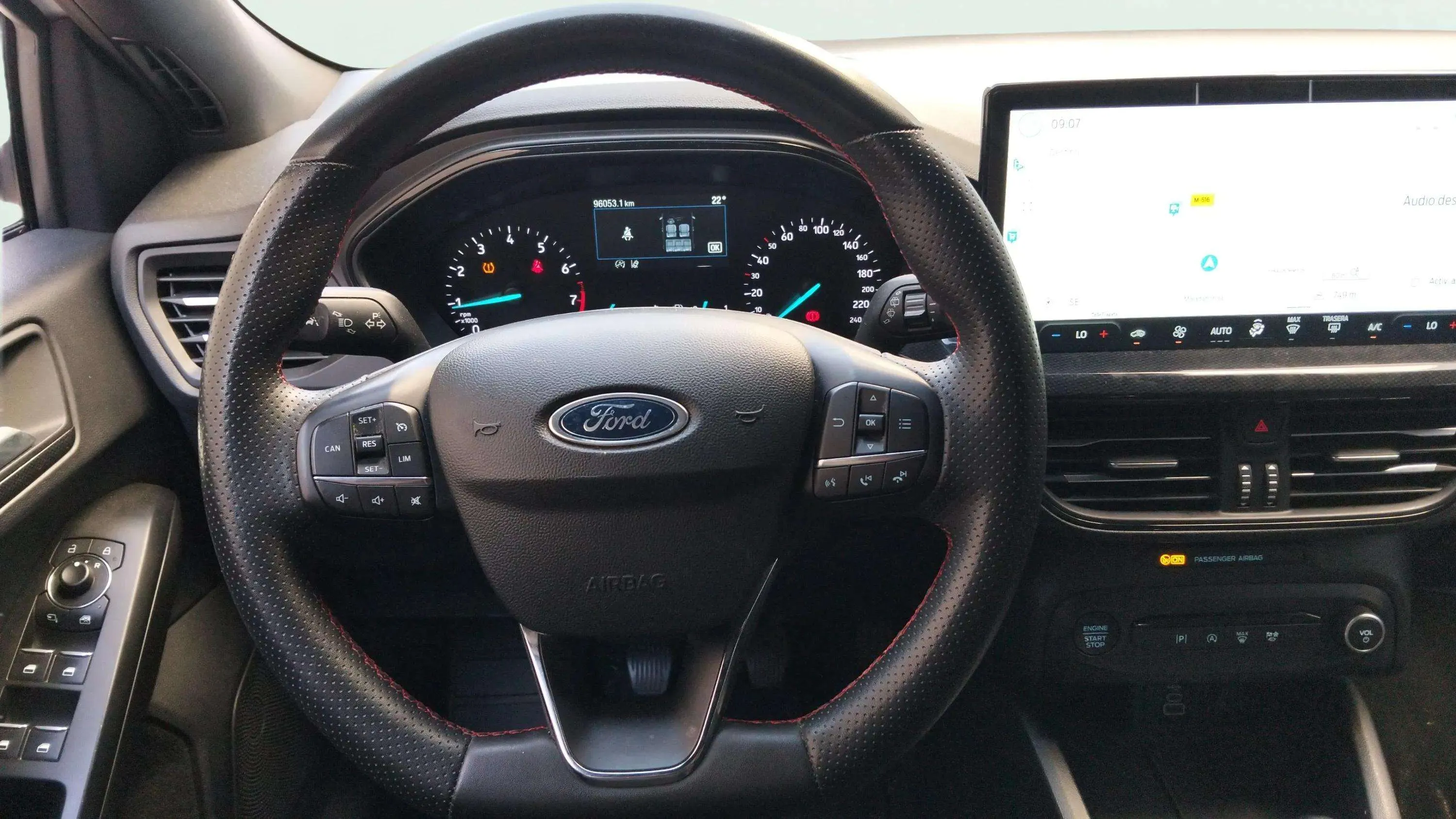 Ford Focus 1.0 EcoBoost MHEV Active SB - foto 12