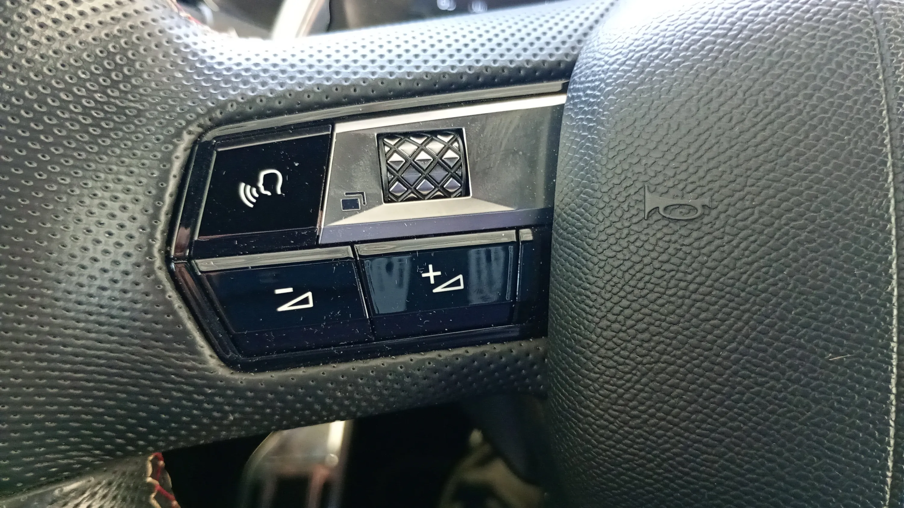 DS DS 7 Crossback BlueHDi DE Perf.line - foto 14