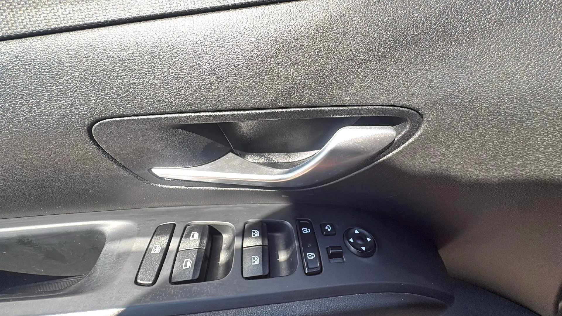 Hyundai Tucson 1.6 T-GDi Klass Safe - foto 20