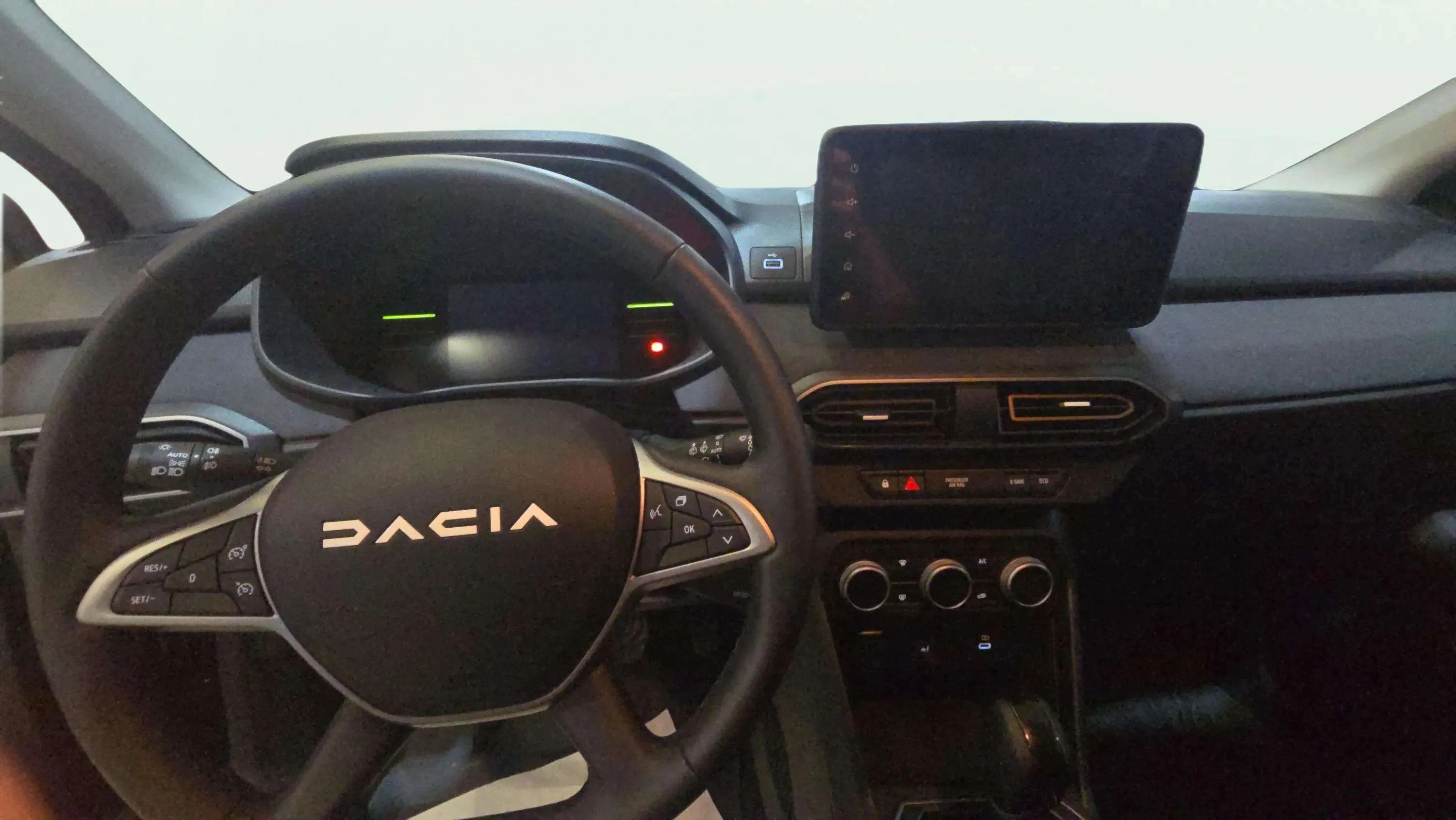 Dacia Jogger Extreme Go Hybrid 7 plazas - foto 6
