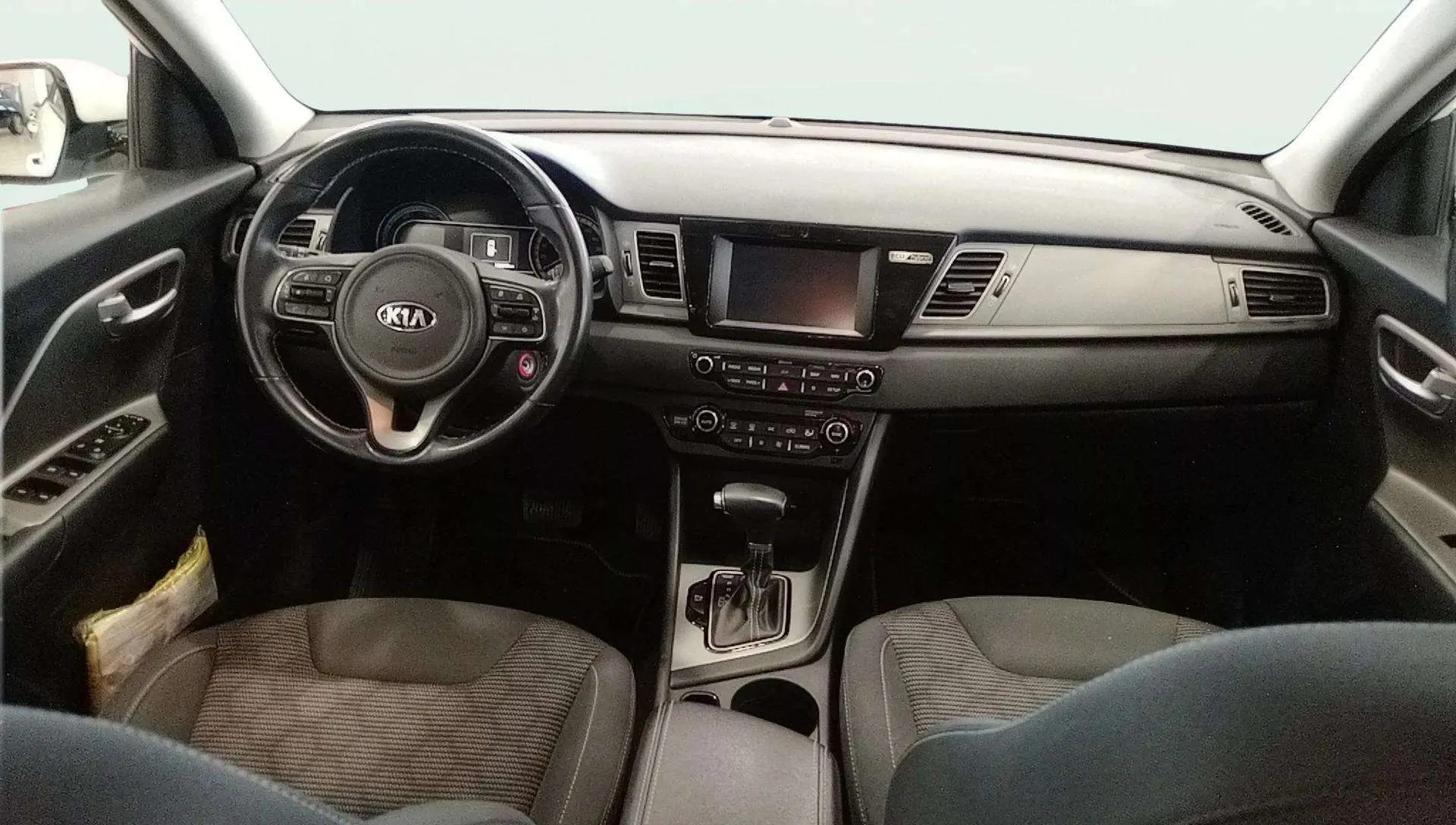 Kia Niro 1.6 GDi Híbrido Concept - foto 9
