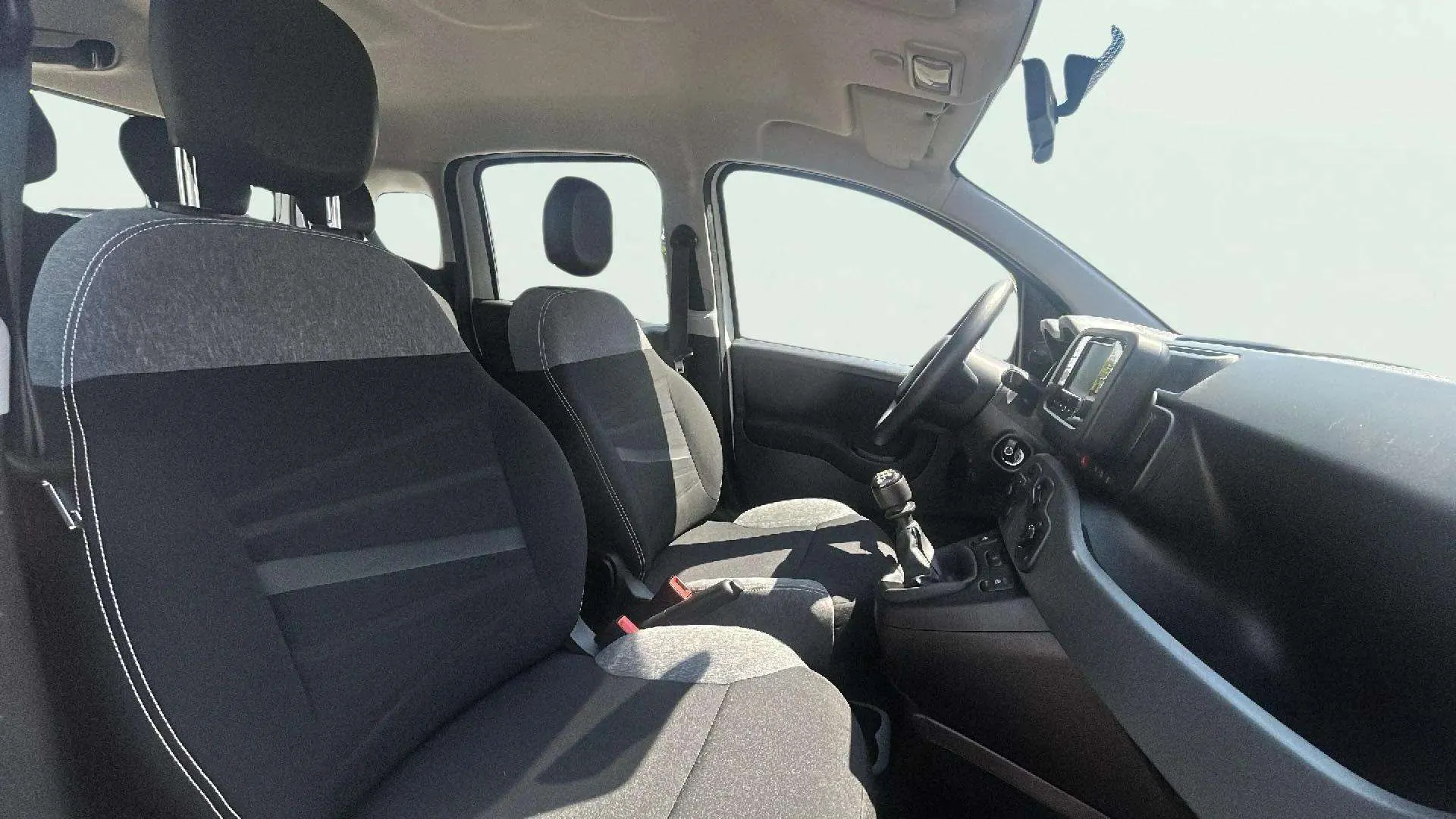 Fiat Panda City Life Hybrid 1.0 Gse - foto 18