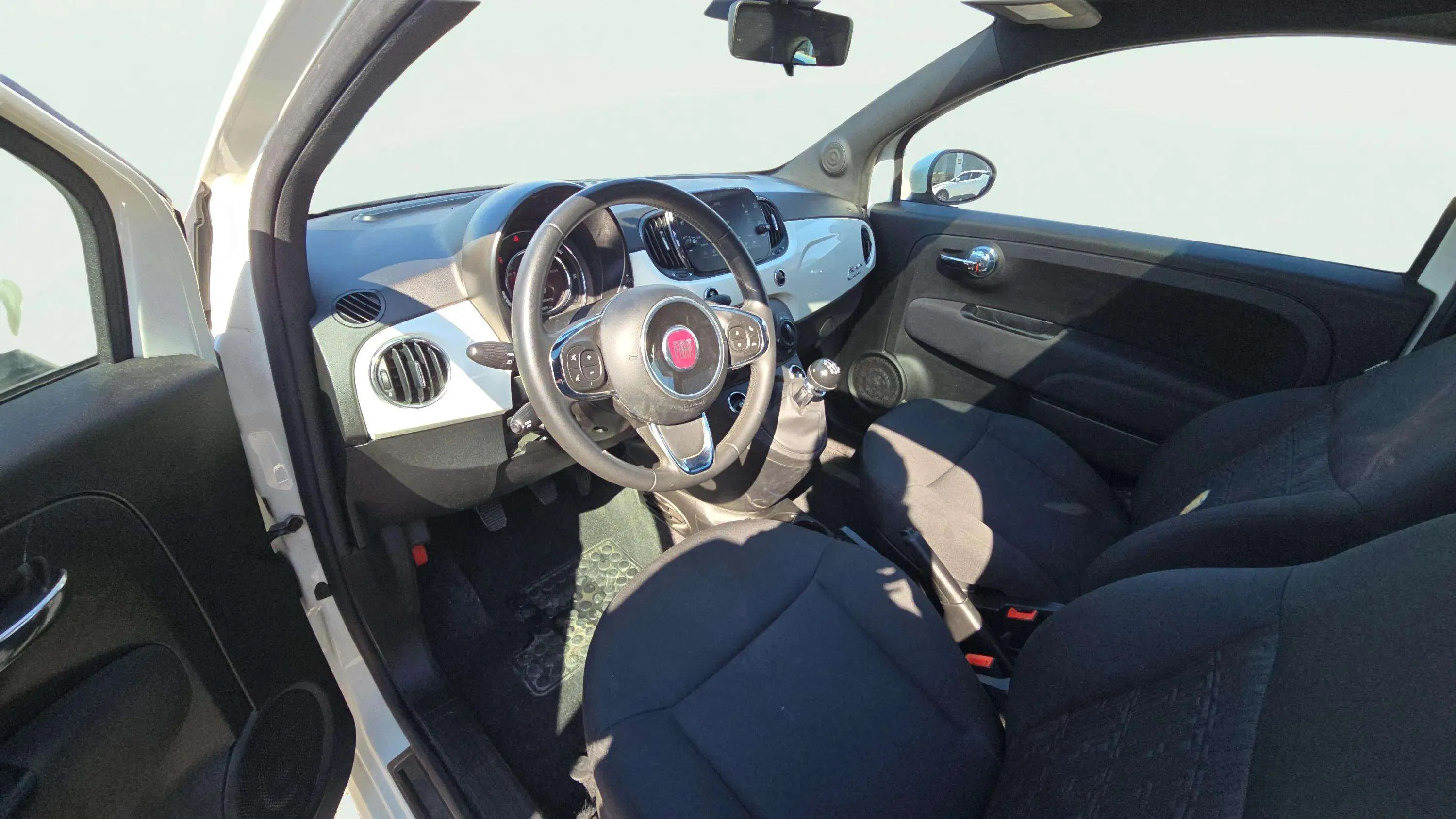 Fiat 500 Dolcevita 1.0 Hybrid - foto 9