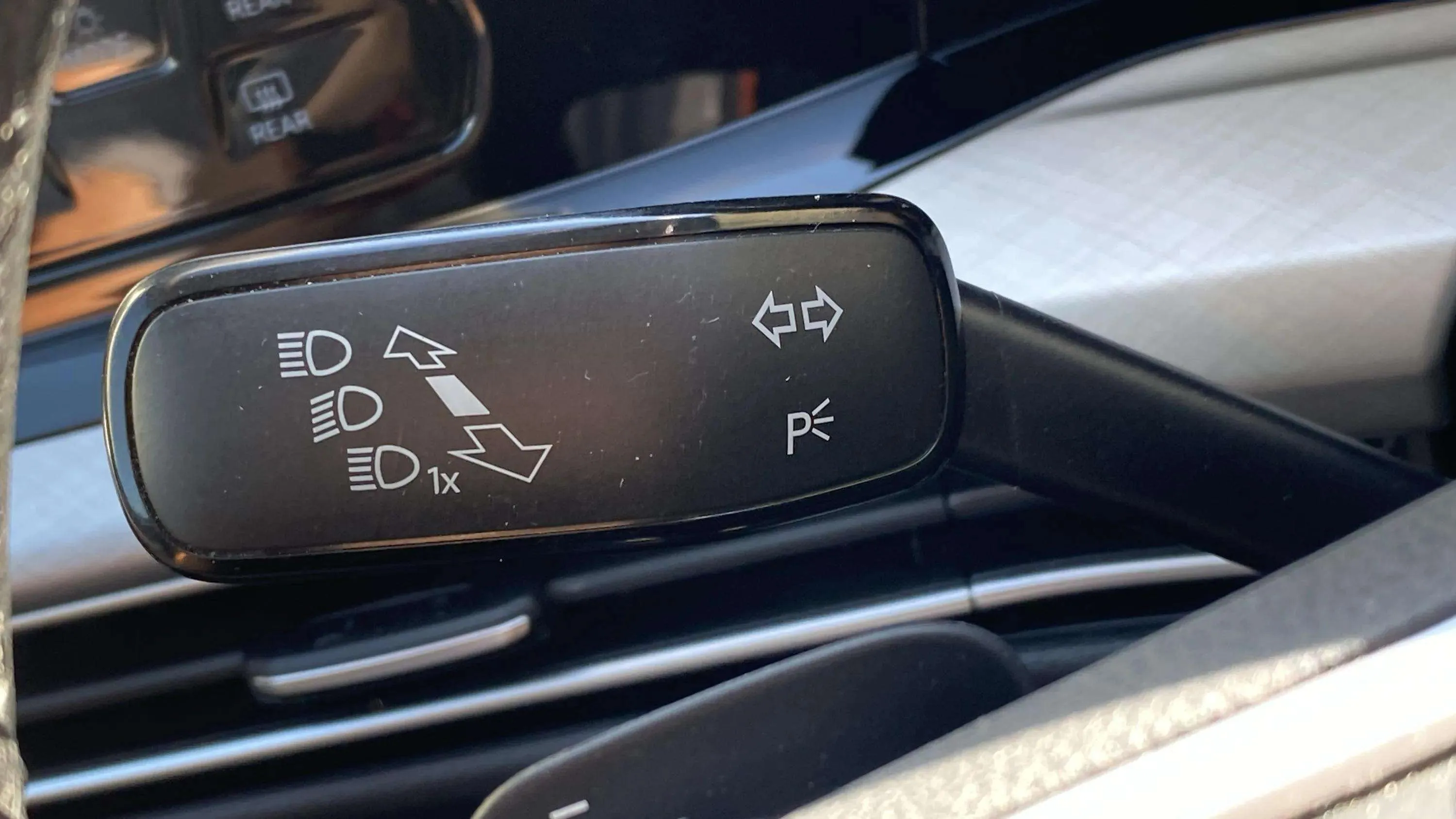Volkswagen Golf 2.0 TDI DSG - foto 19