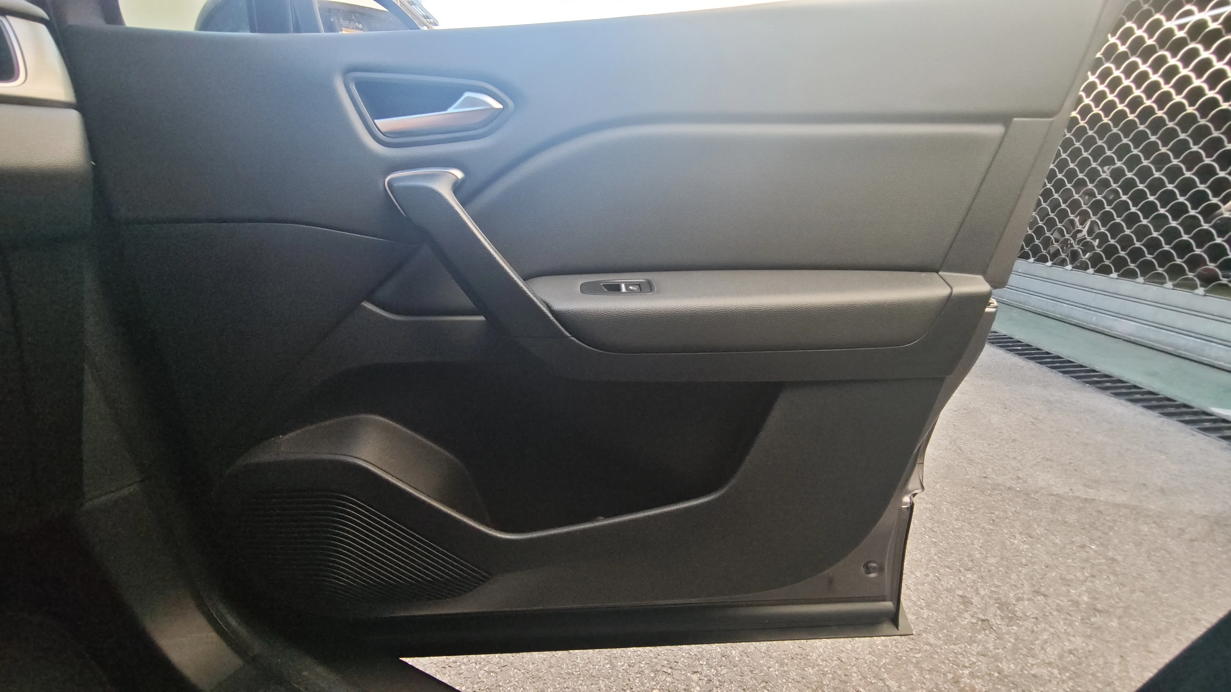 Renault Captur Zen E-Tech Híbrido enchufable - foto 16