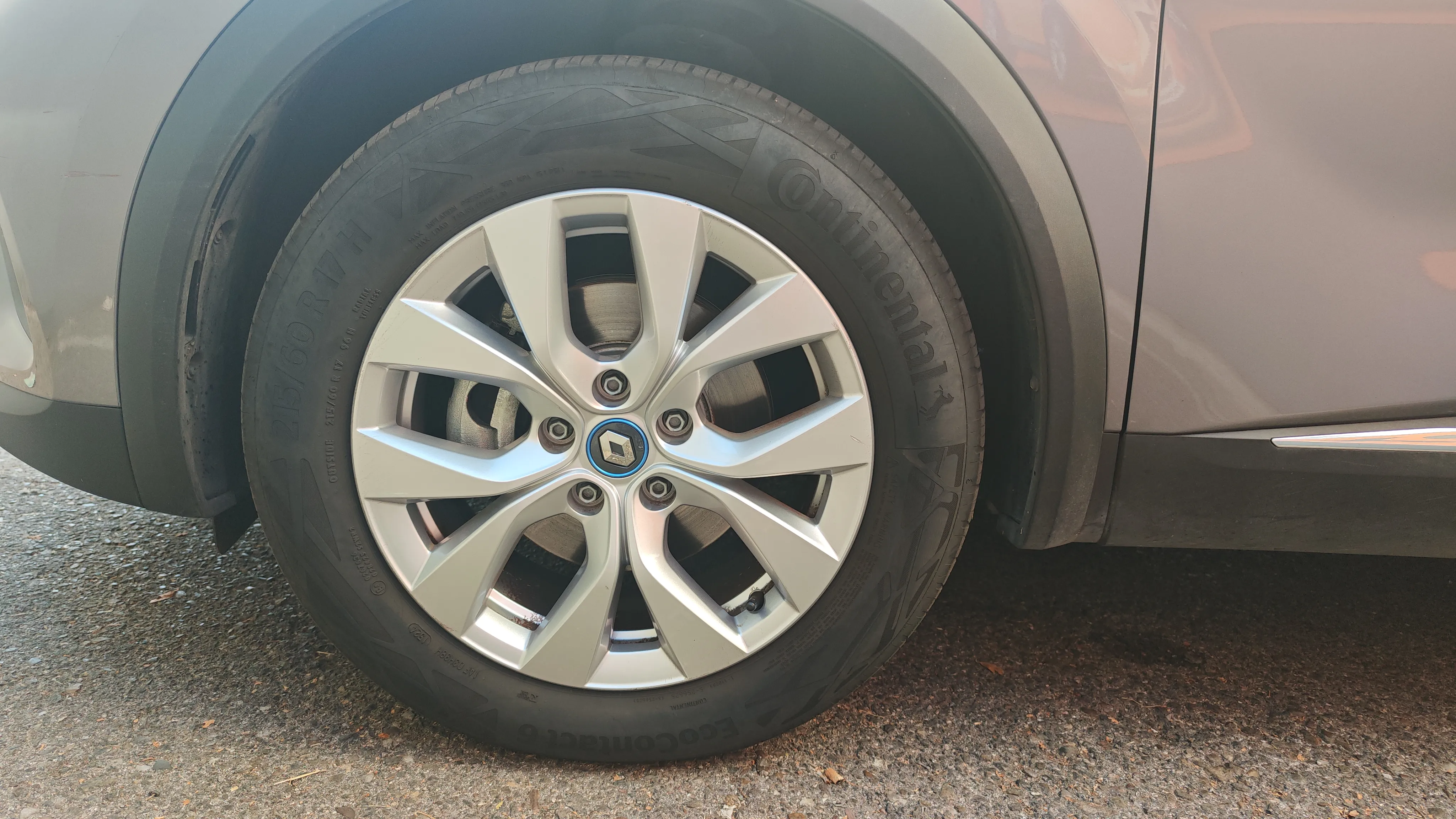 Renault Captur Zen E-Tech Híbrido enchufable - foto 18