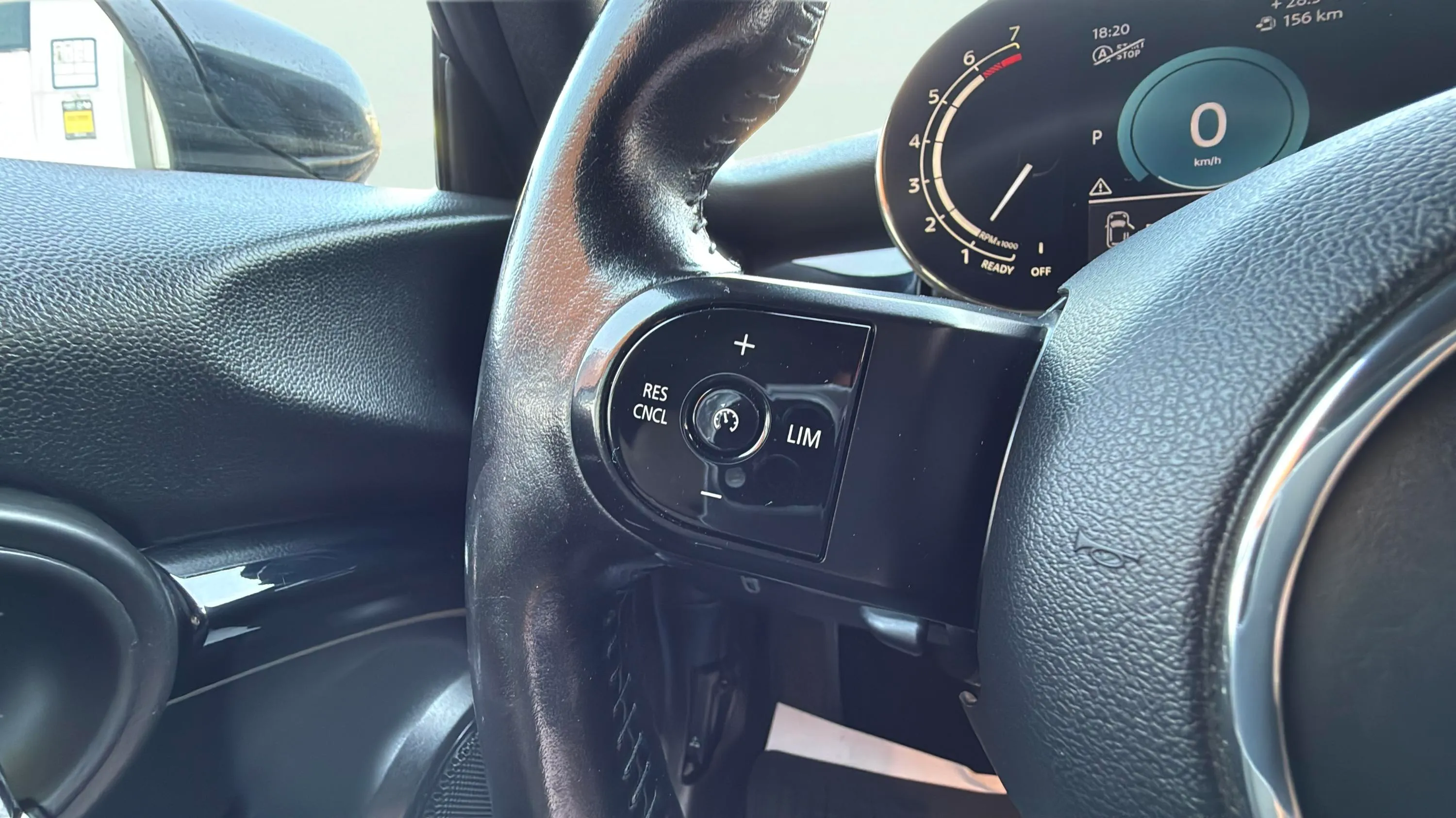 MINI Cooper Cabrio - foto 14