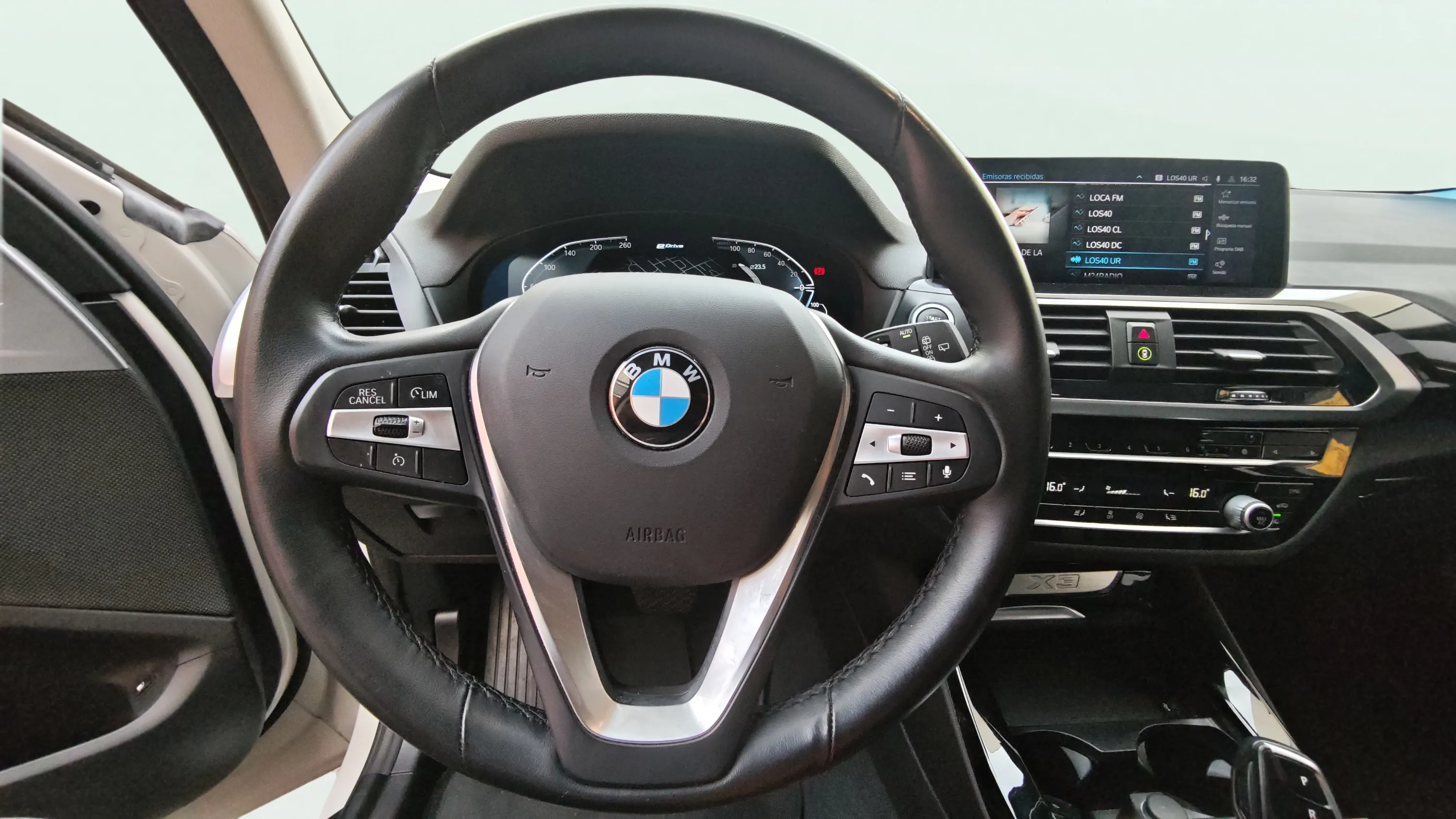 BMW X3 xDrive30d - foto 8