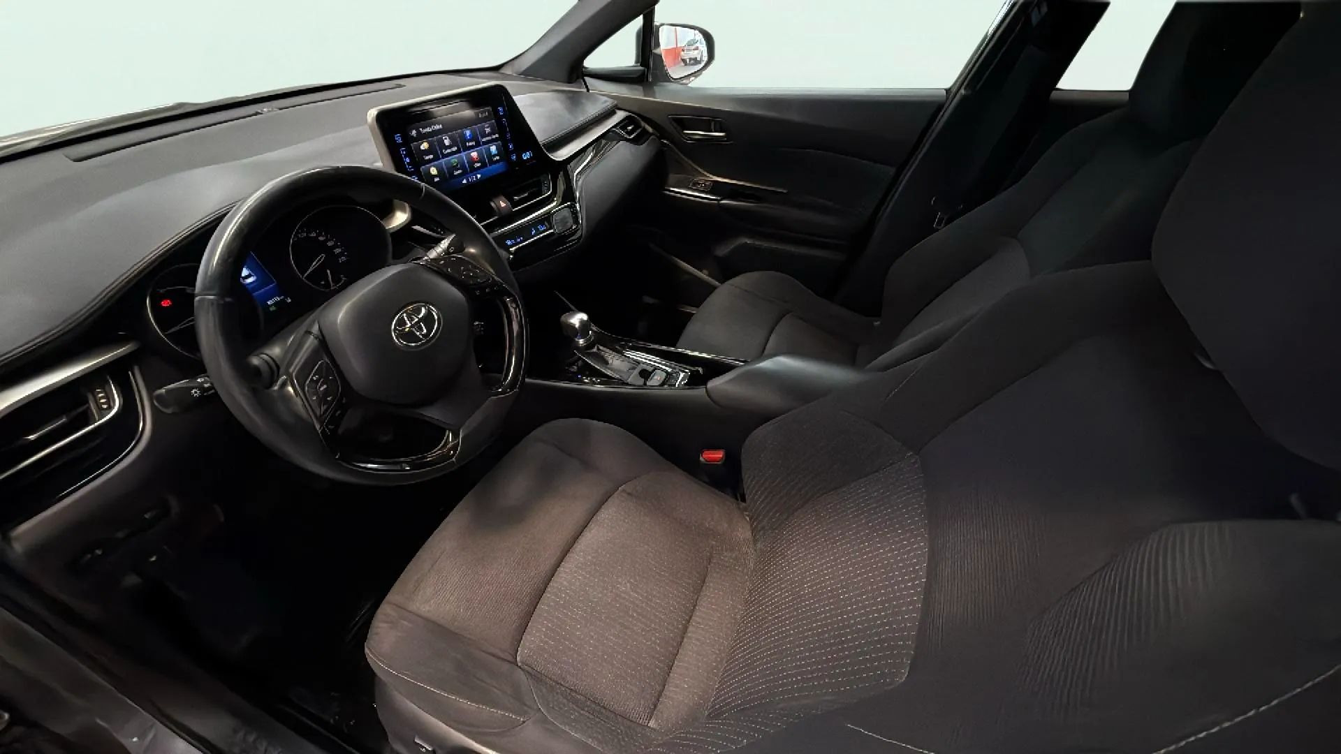 Toyota C-HR 1.8 125H Advance - foto 10