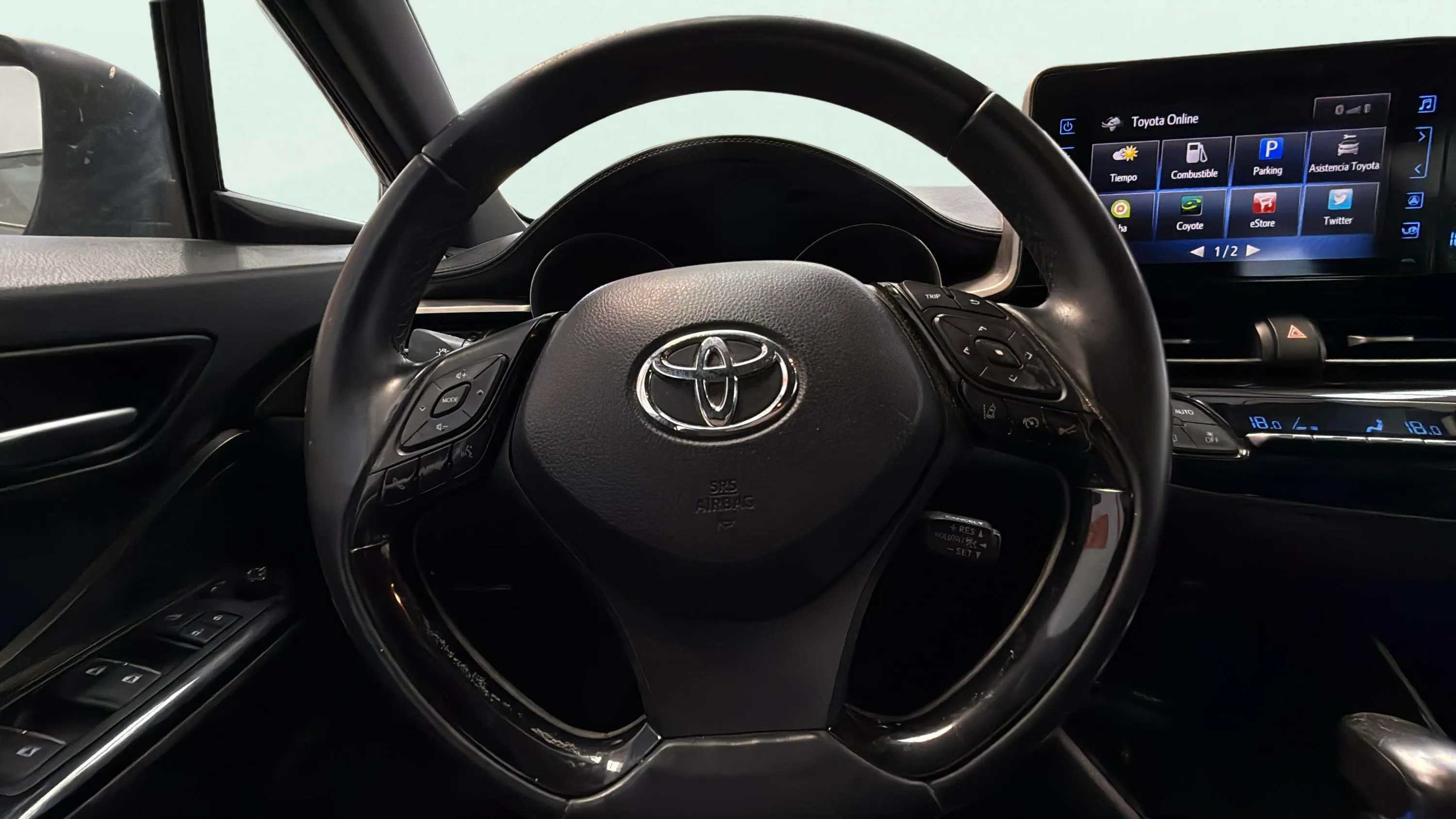 Toyota C-HR 1.8 125H Advance - foto 17