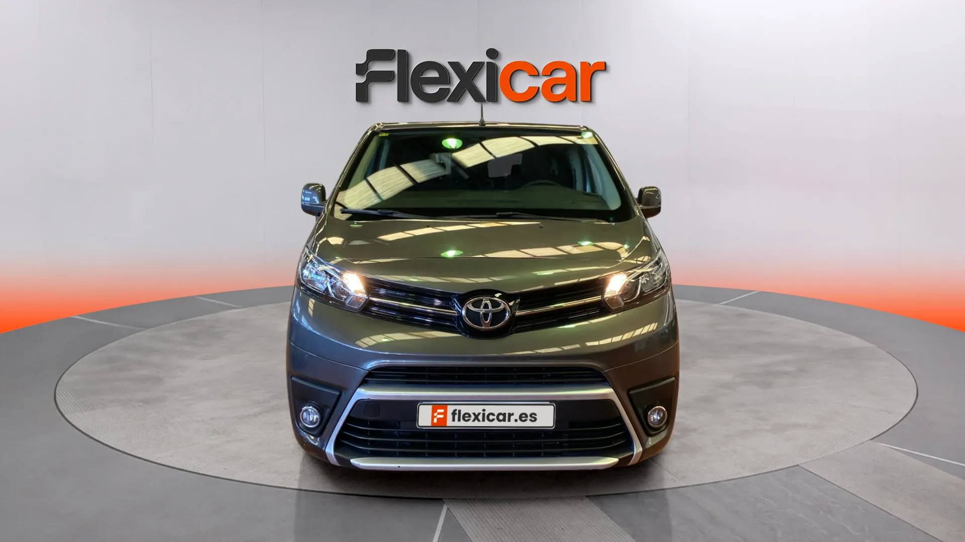 Toyota Proace Verso Shuttle Medio (L1) 1,6D - foto 2