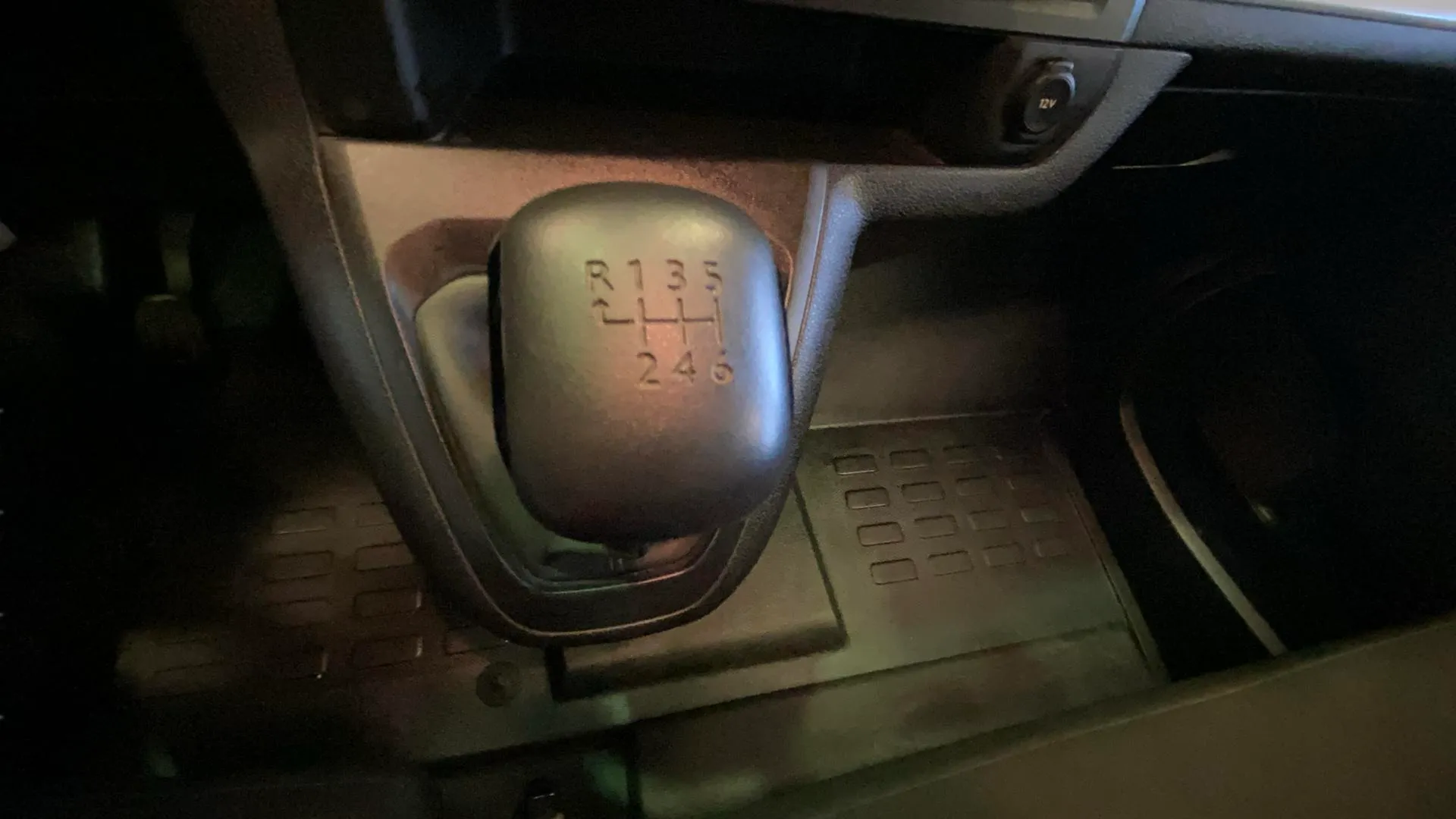 Toyota Proace Verso Shuttle Medio (L1) 1,6D - foto 28