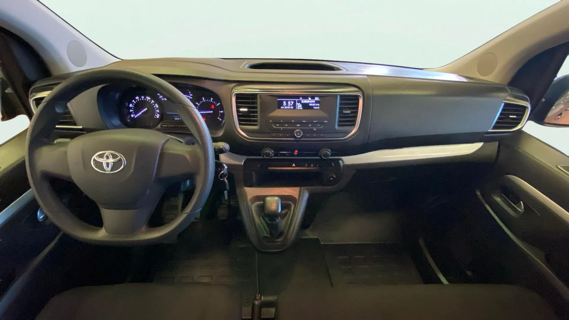 Toyota Proace Verso Shuttle Medio (L1) 1,6D - foto 18