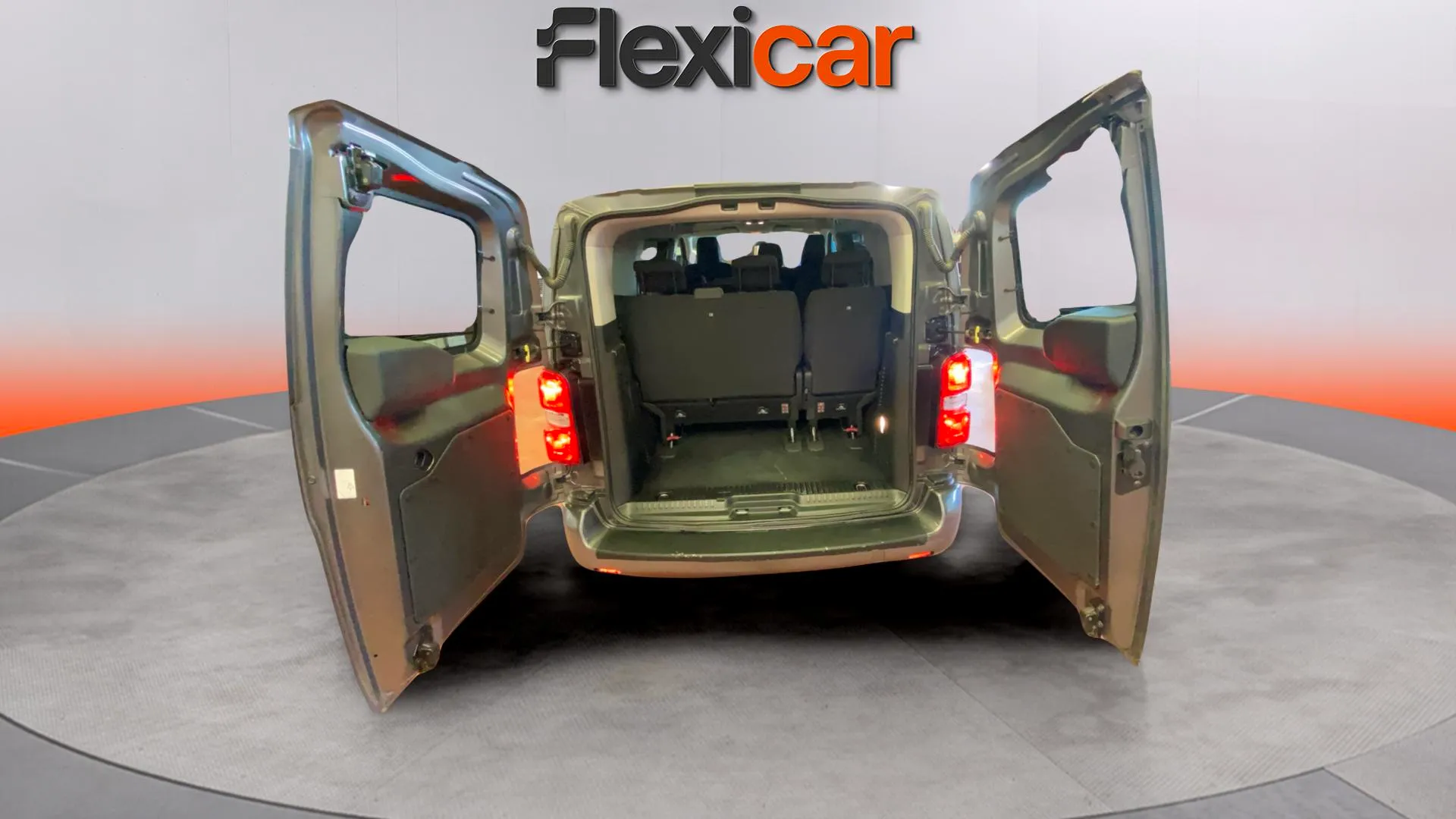 Toyota Proace Verso Shuttle Medio (L1) 1,6D - foto 9
