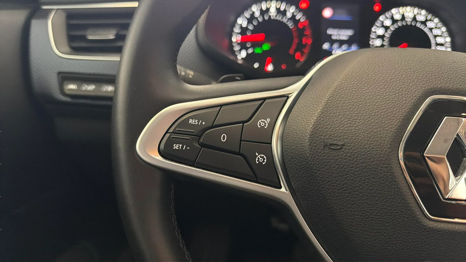 Renault Arkana Intens TCe EDC Microhíbrido - foto 11
