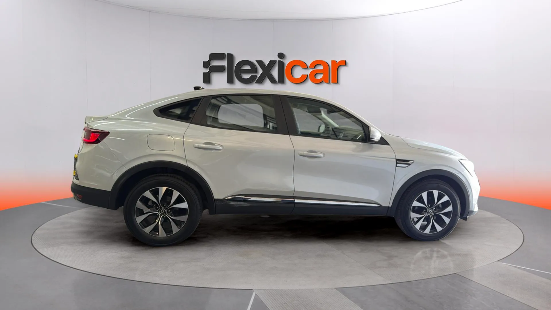 Renault Arkana Intens TCe EDC Microhíbrido - foto 2