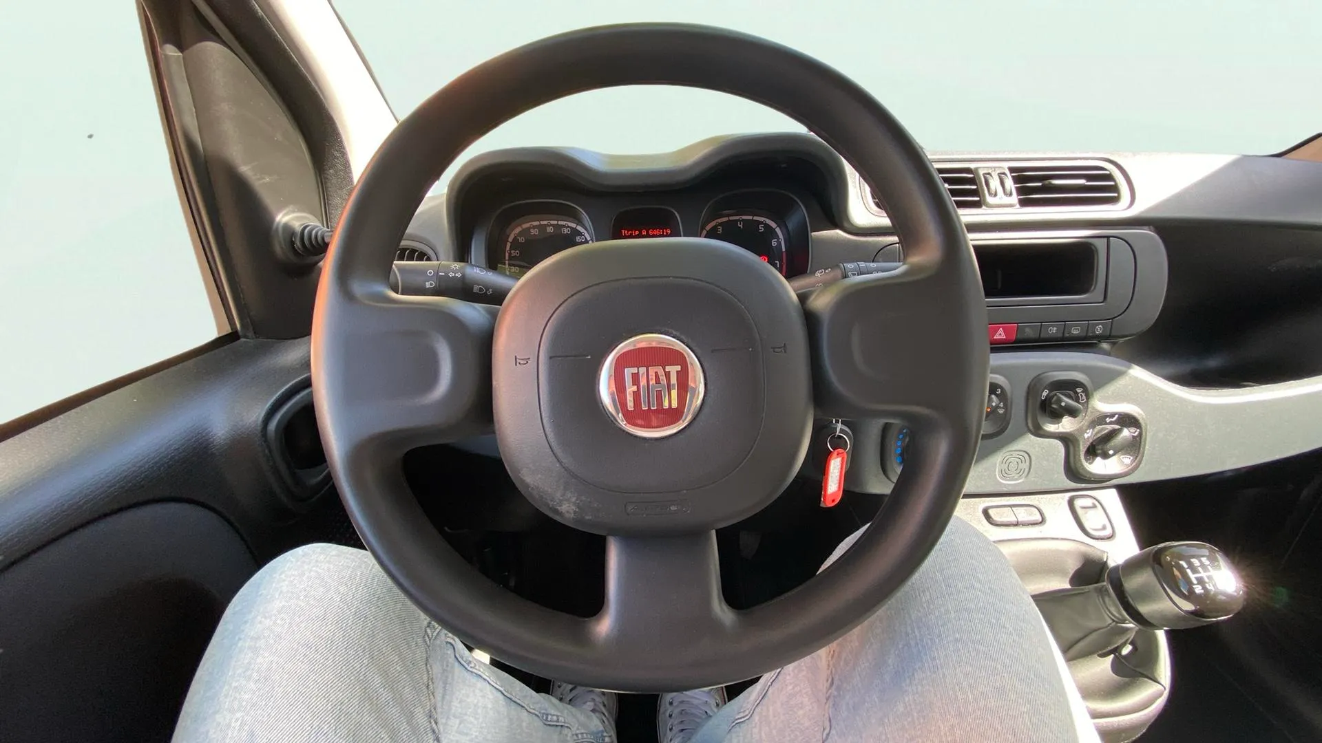 Fiat Panda Cross 1.0 Hybrid - foto 11