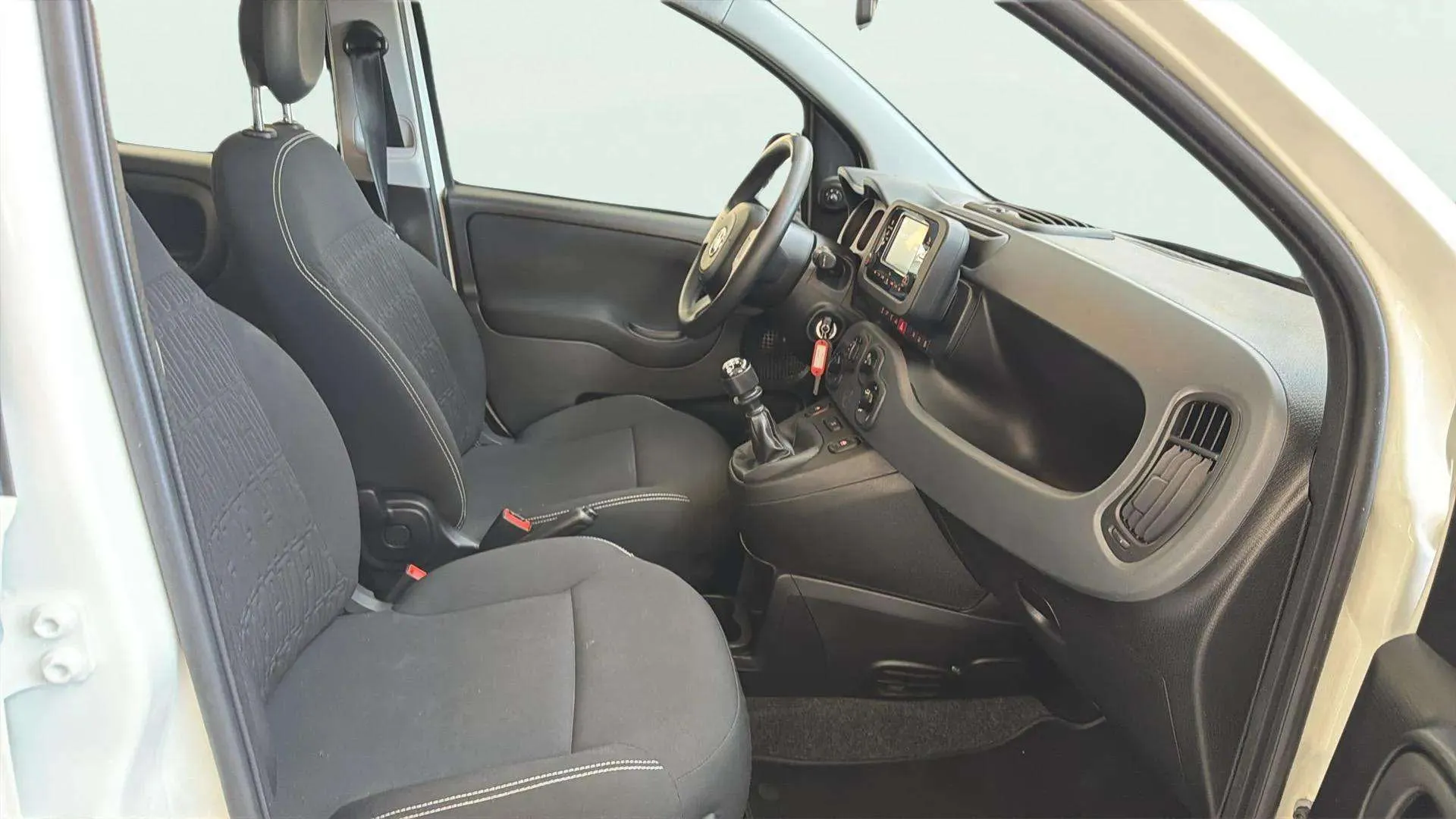 Fiat Panda 1.0 Hybrid - foto 19