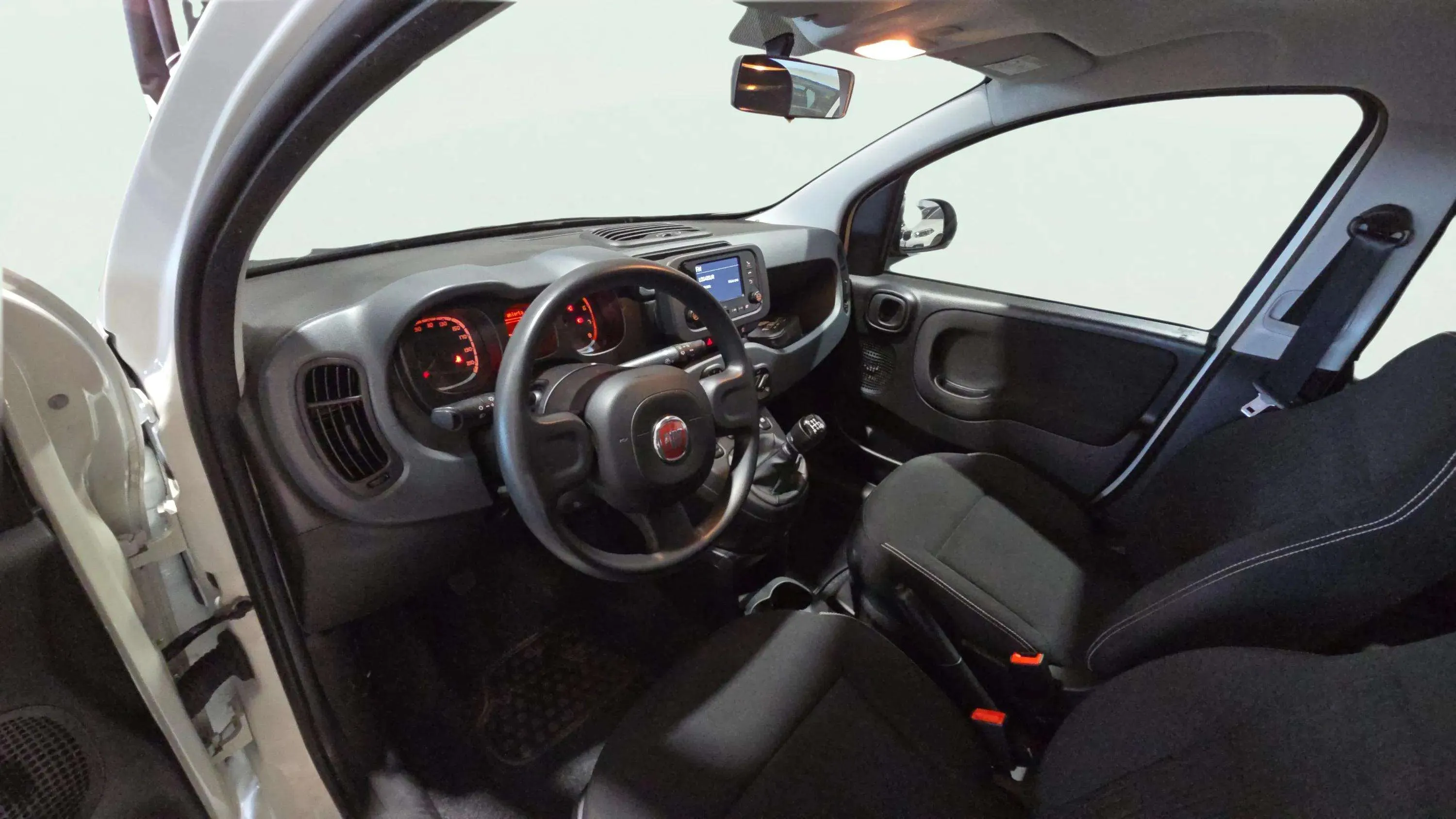 Fiat Panda 1.0 Hybrid - foto 10