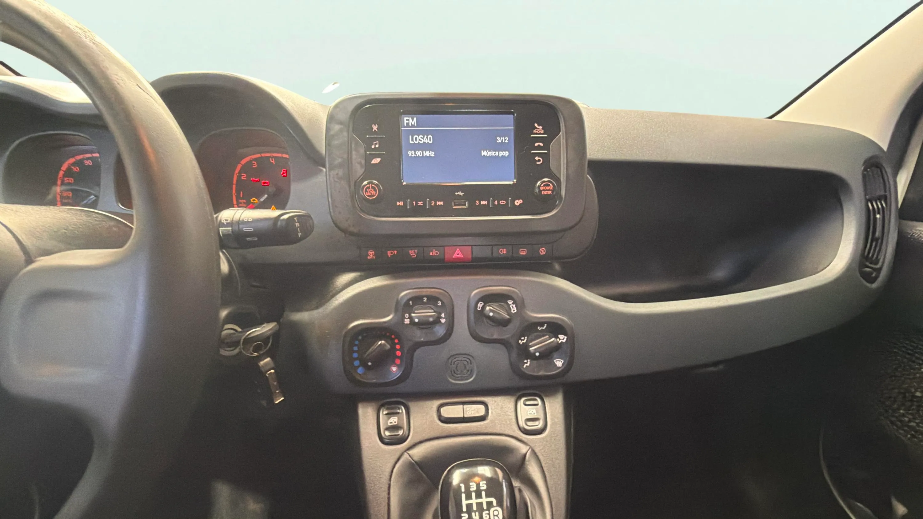 Fiat Panda 1.0 Hybrid - foto 10