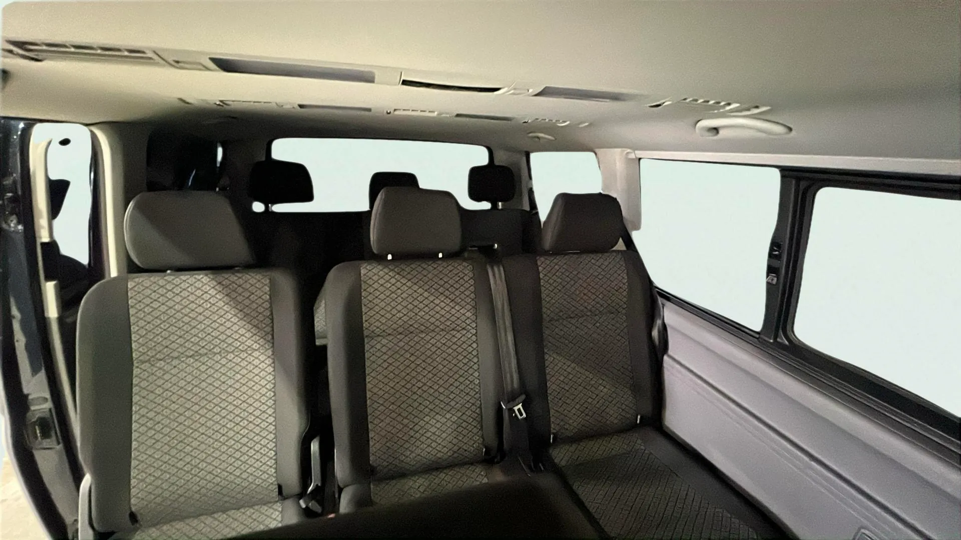 Volkswagen Caravelle Origin Corta 2.0 TDI BMT - foto 17