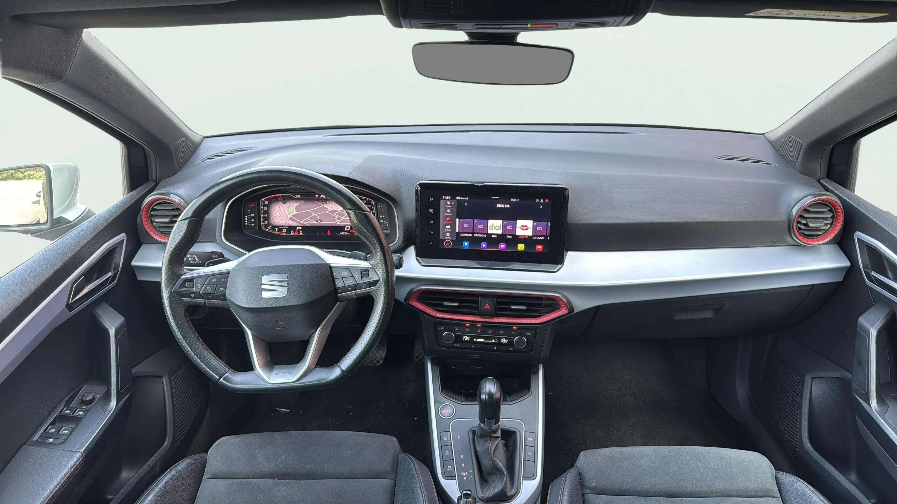 SEAT Arona 1.5 TSI DSG FR - foto 10