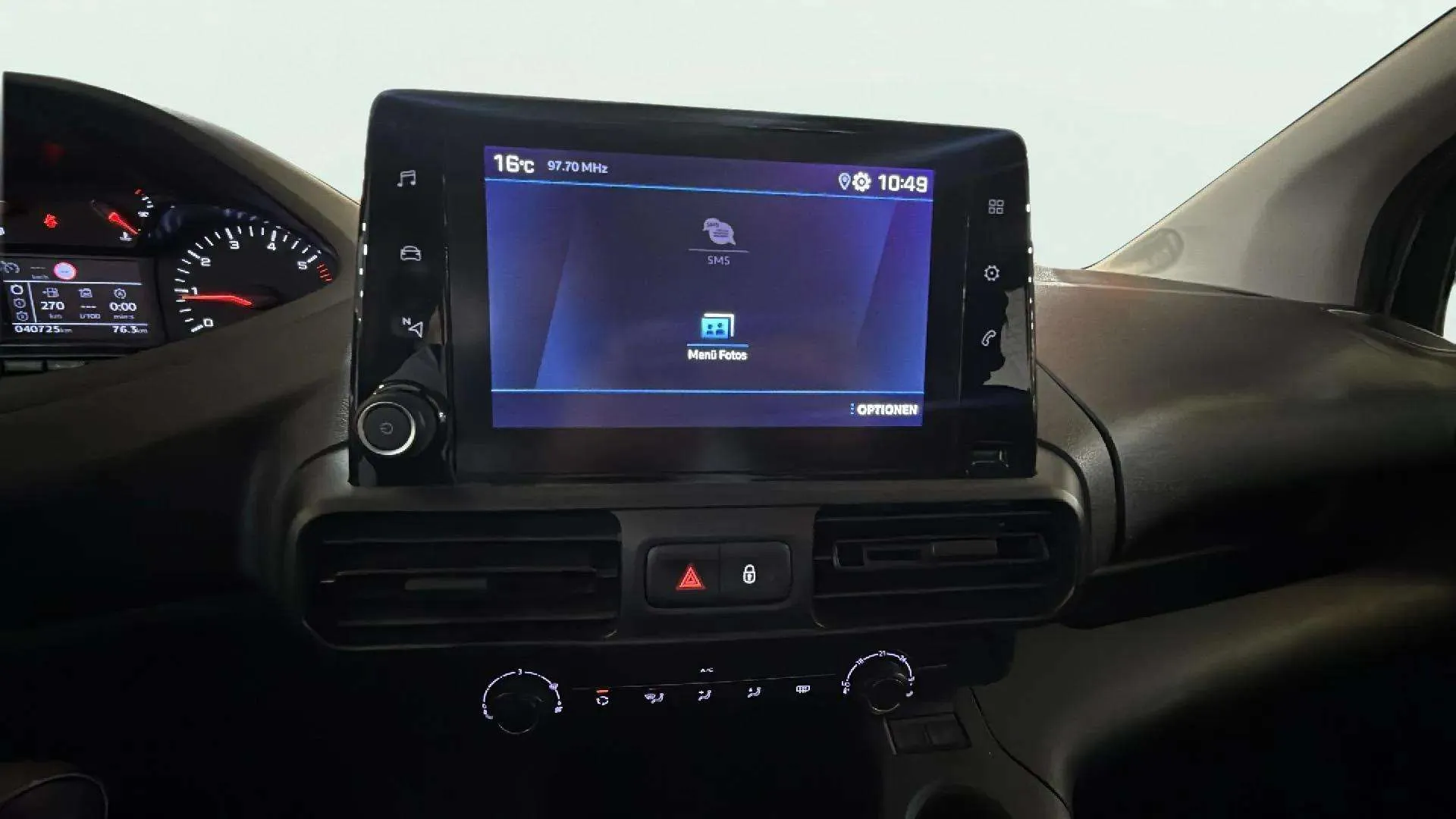 Peugeot Rifter GT BlueHDi 130 - foto 17
