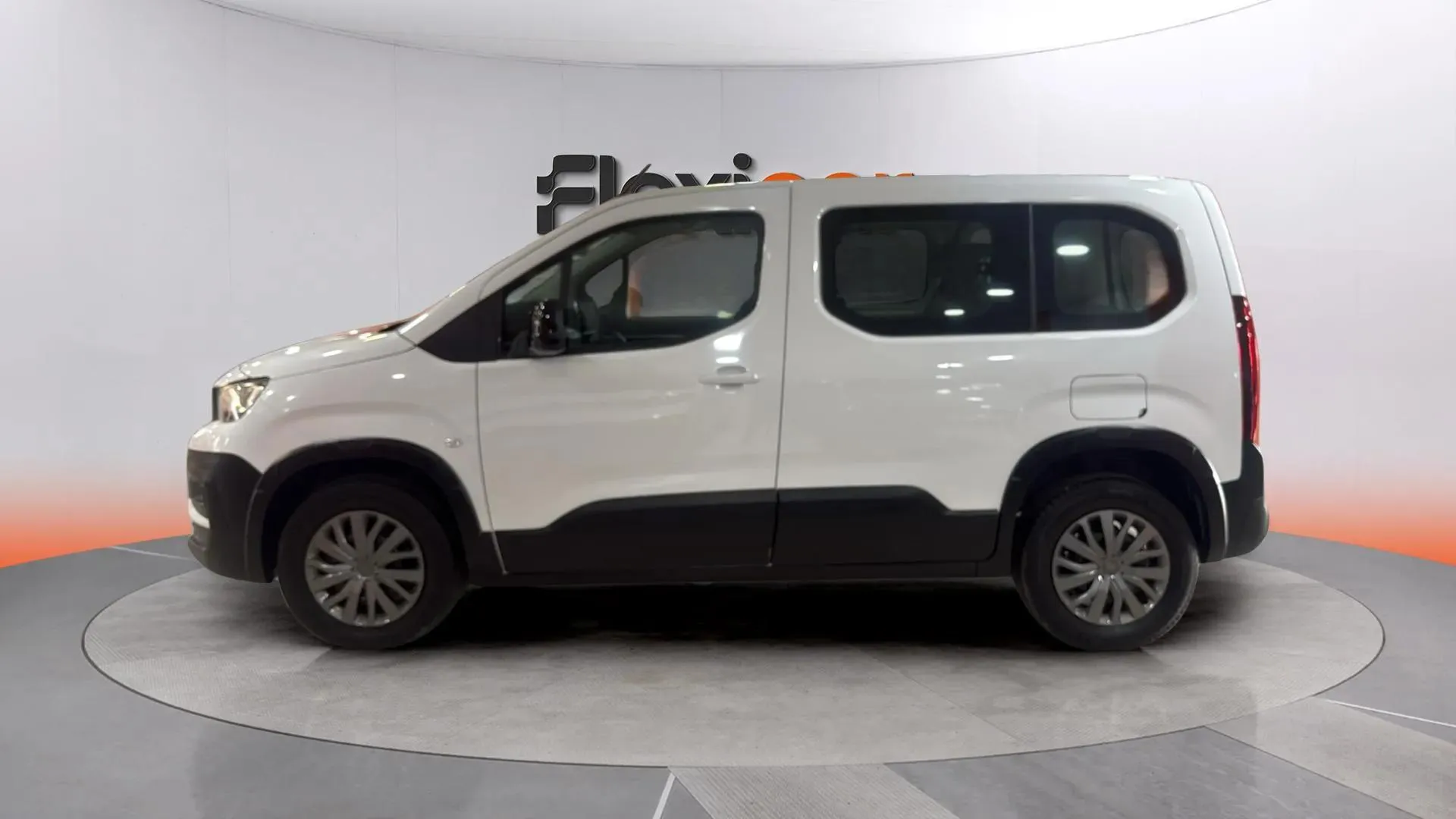 Peugeot Rifter GT BlueHDi 130 - foto 4