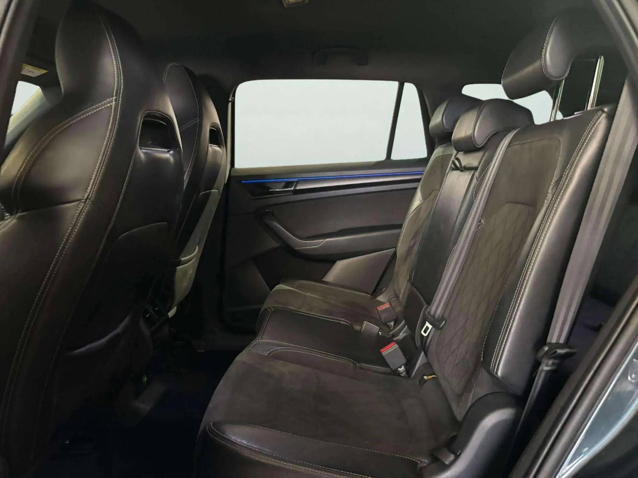 Škoda Kodiaq 1.5 TSI DSG 4x2 Sportline - foto 13