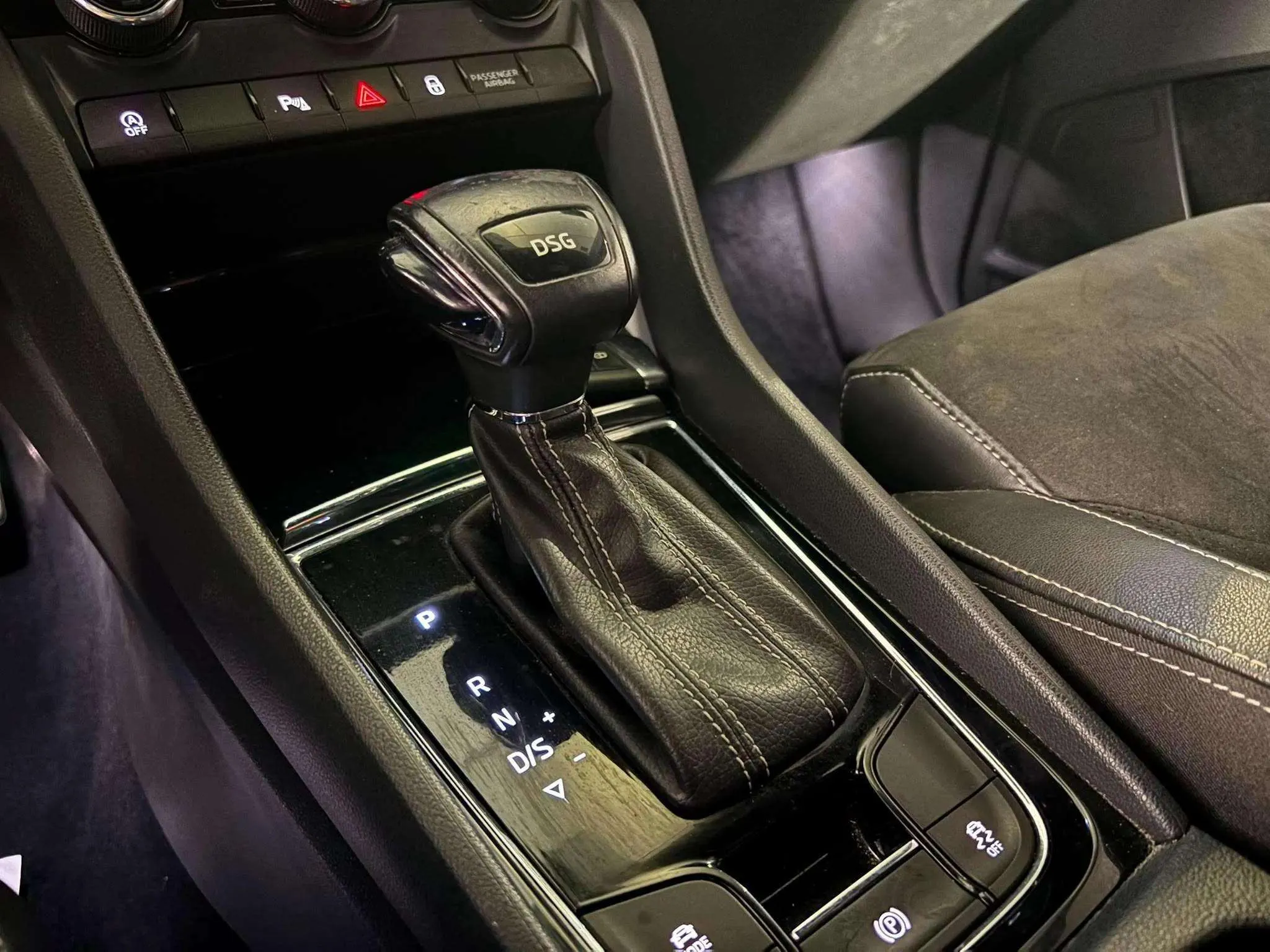 Škoda Kodiaq 1.5 TSI DSG 4x2 Sportline - foto 16