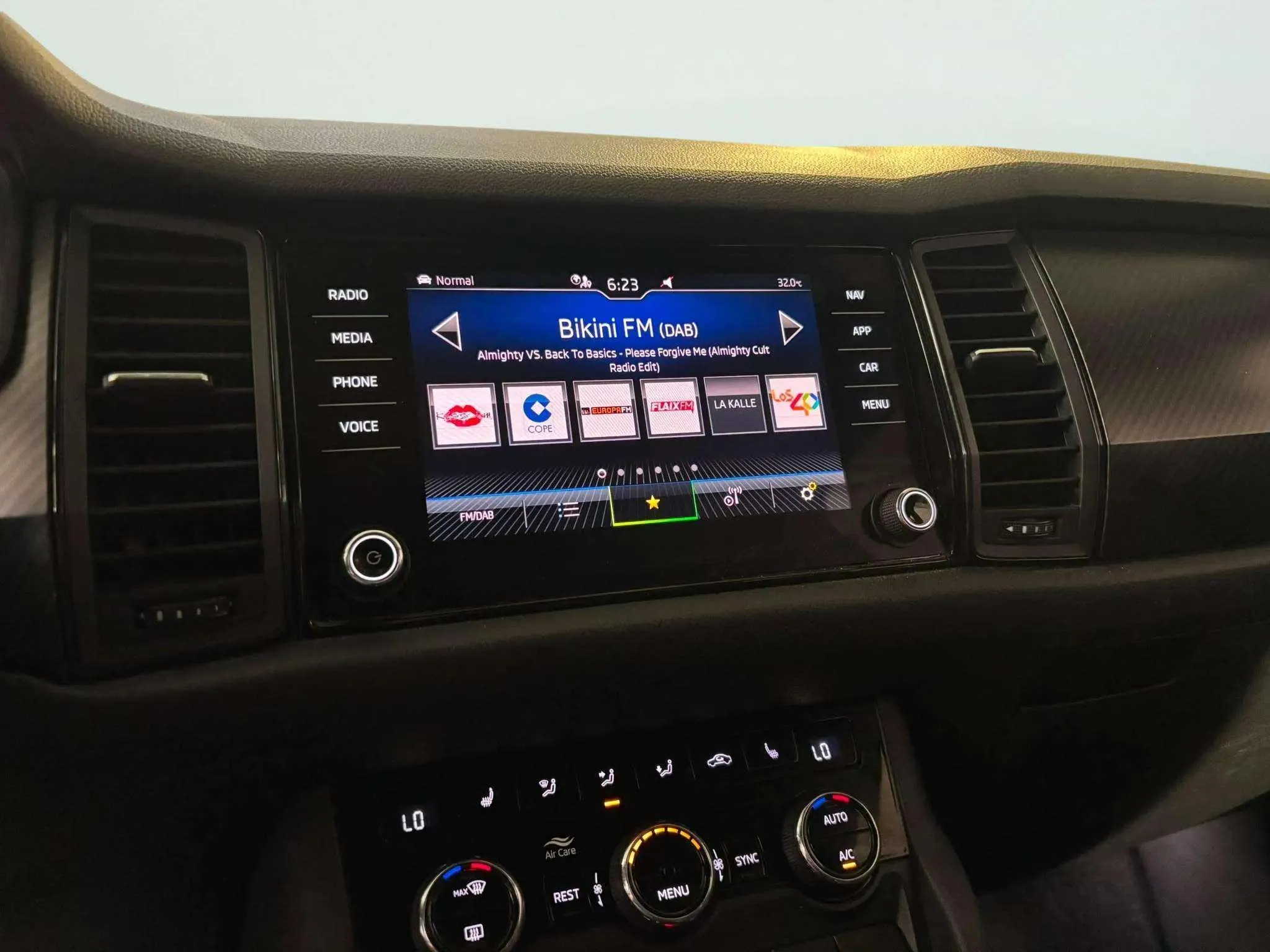 Škoda Kodiaq 1.5 TSI DSG 4x2 Sportline - foto 14