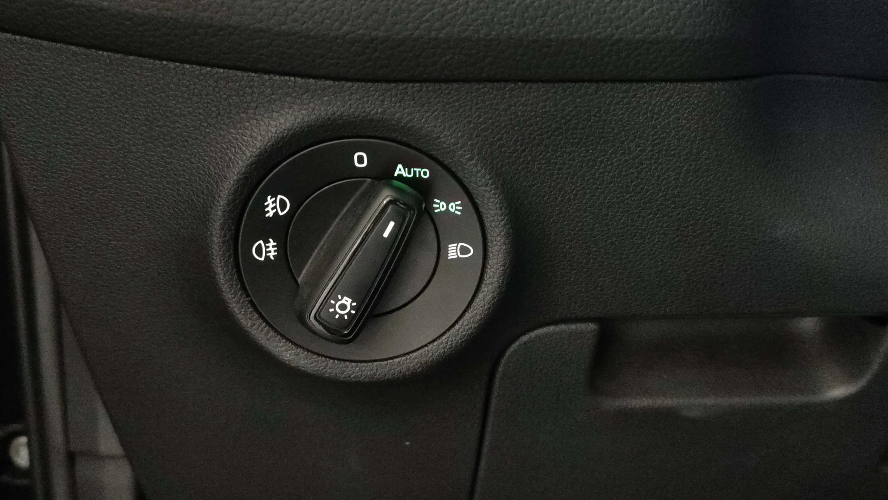 Škoda Kodiaq 1.5 TSI DSG 4x2 Sportline - foto 8