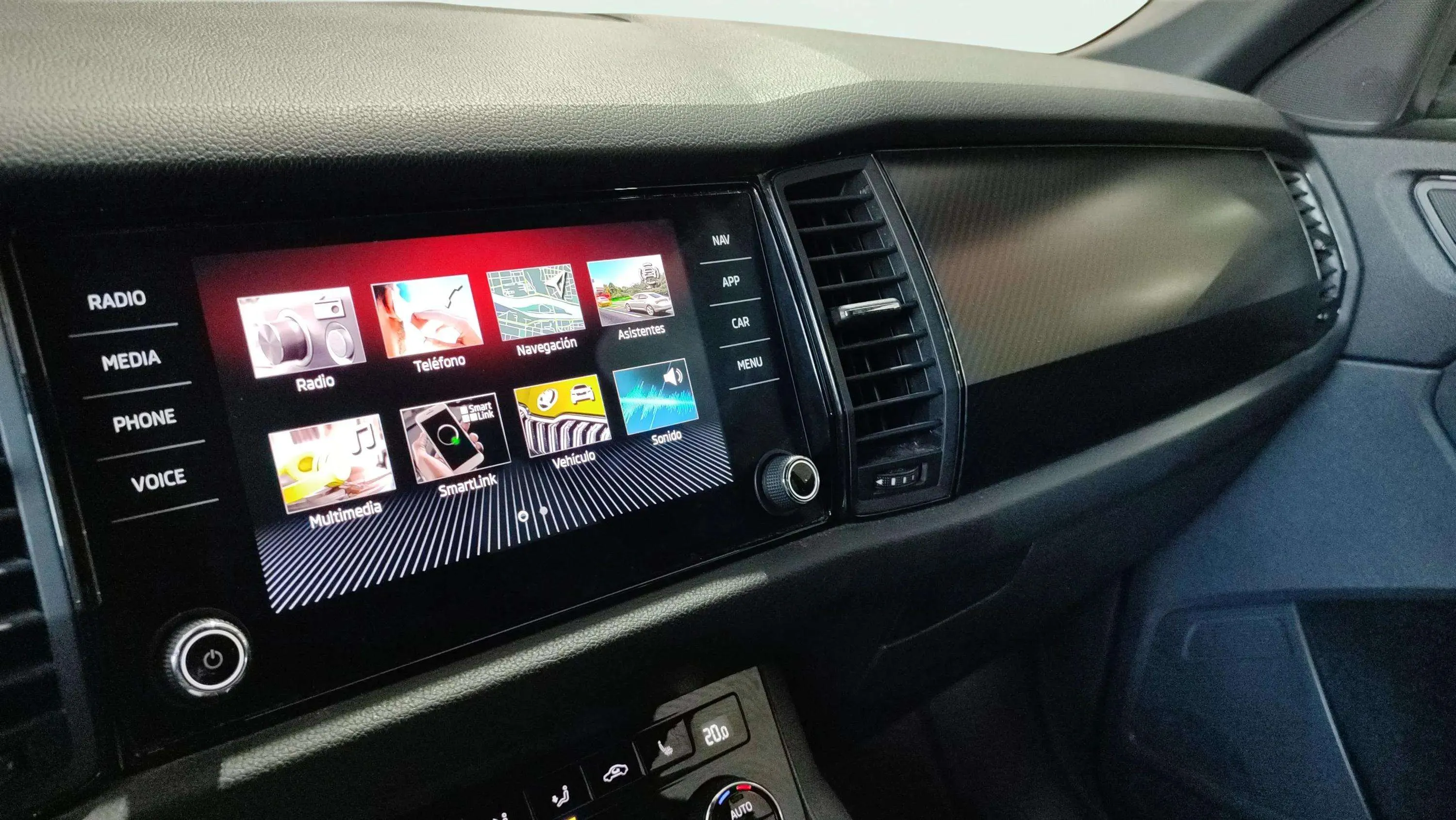 Škoda Kodiaq 1.5 TSI DSG 4x2 Sportline - foto 11