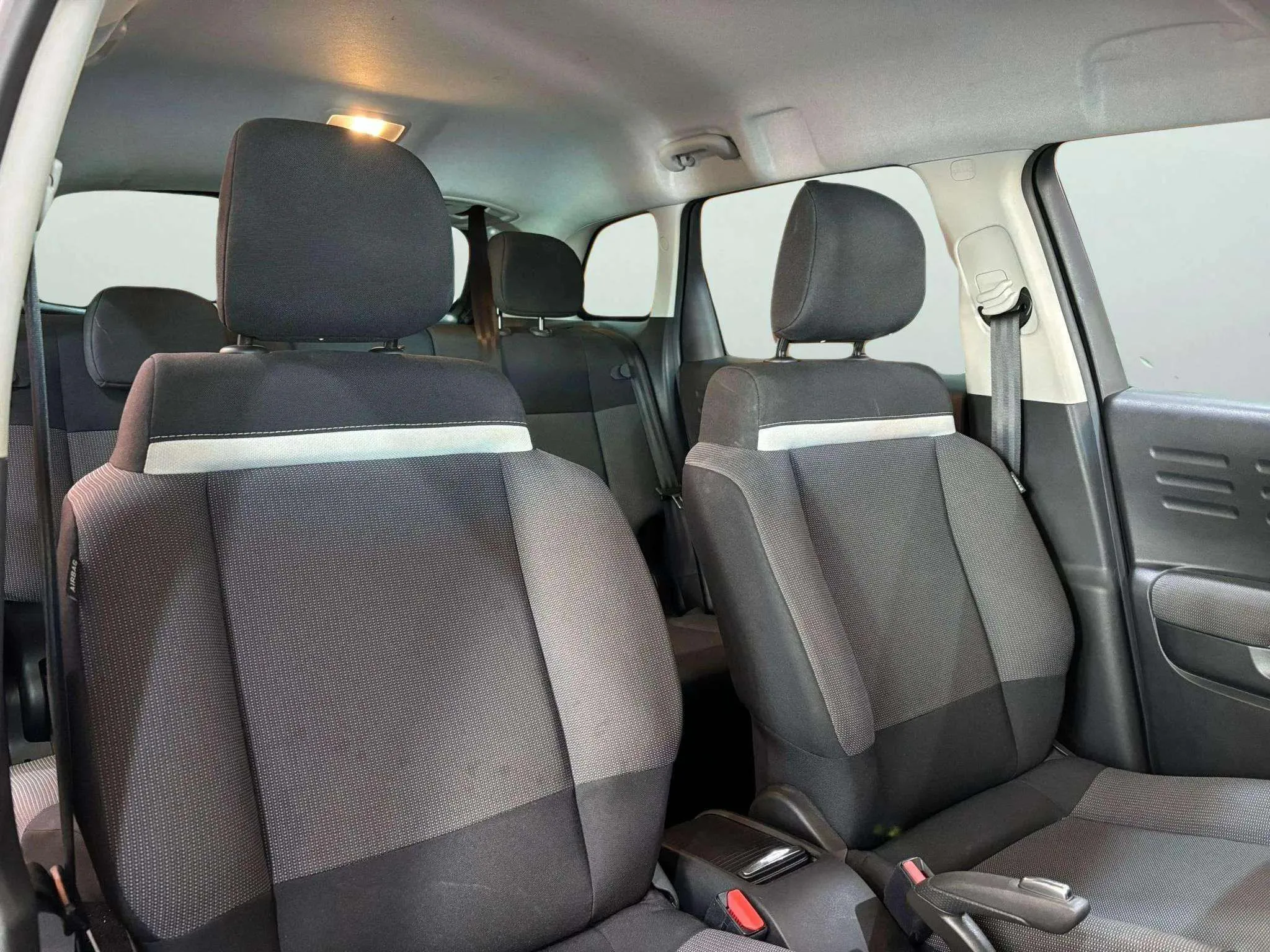 Citroën C3 Aircross PureTech EAT6 Shine Pack - foto 16