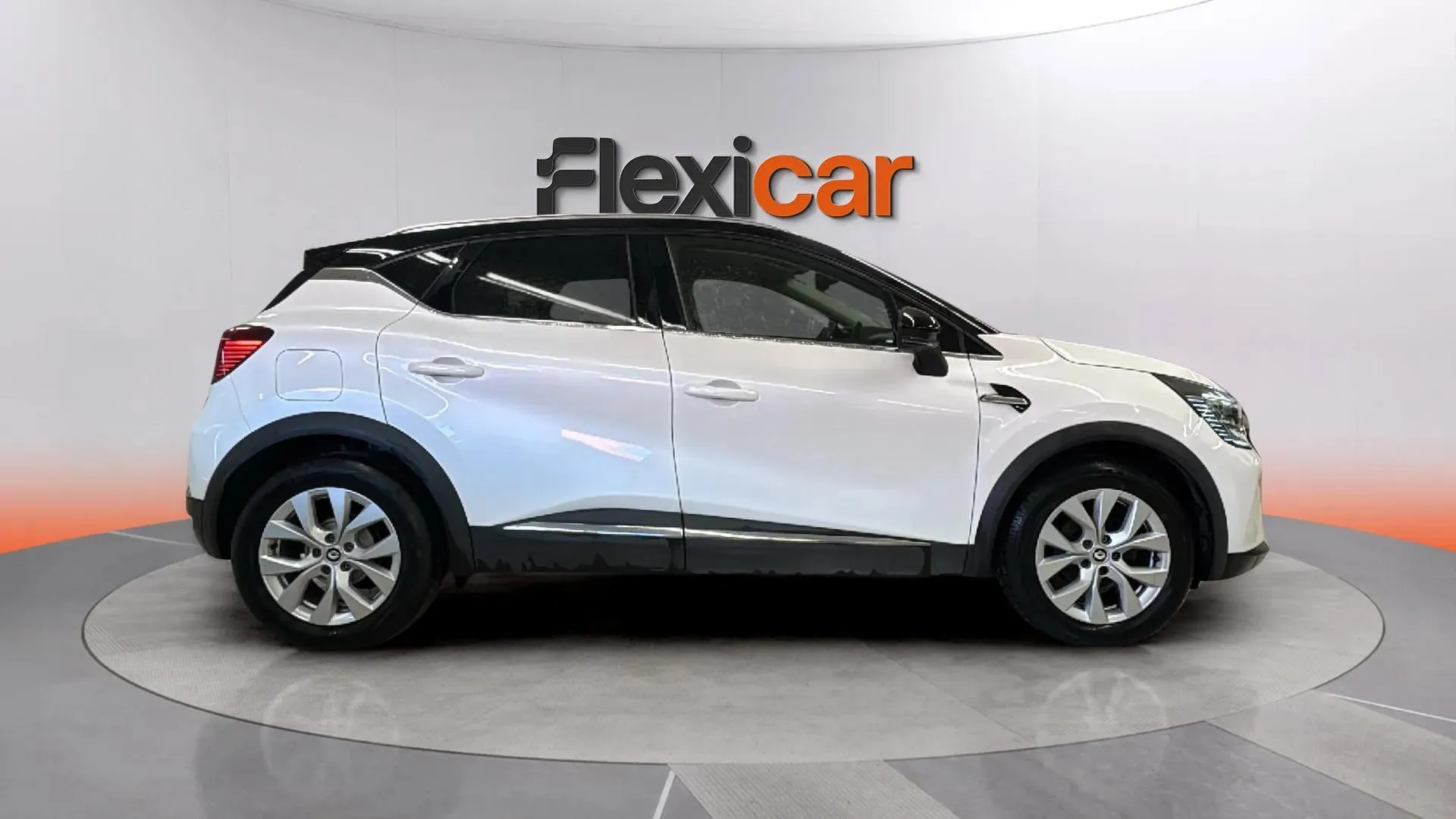 Renault Captur Zen TCe 90 - foto 8