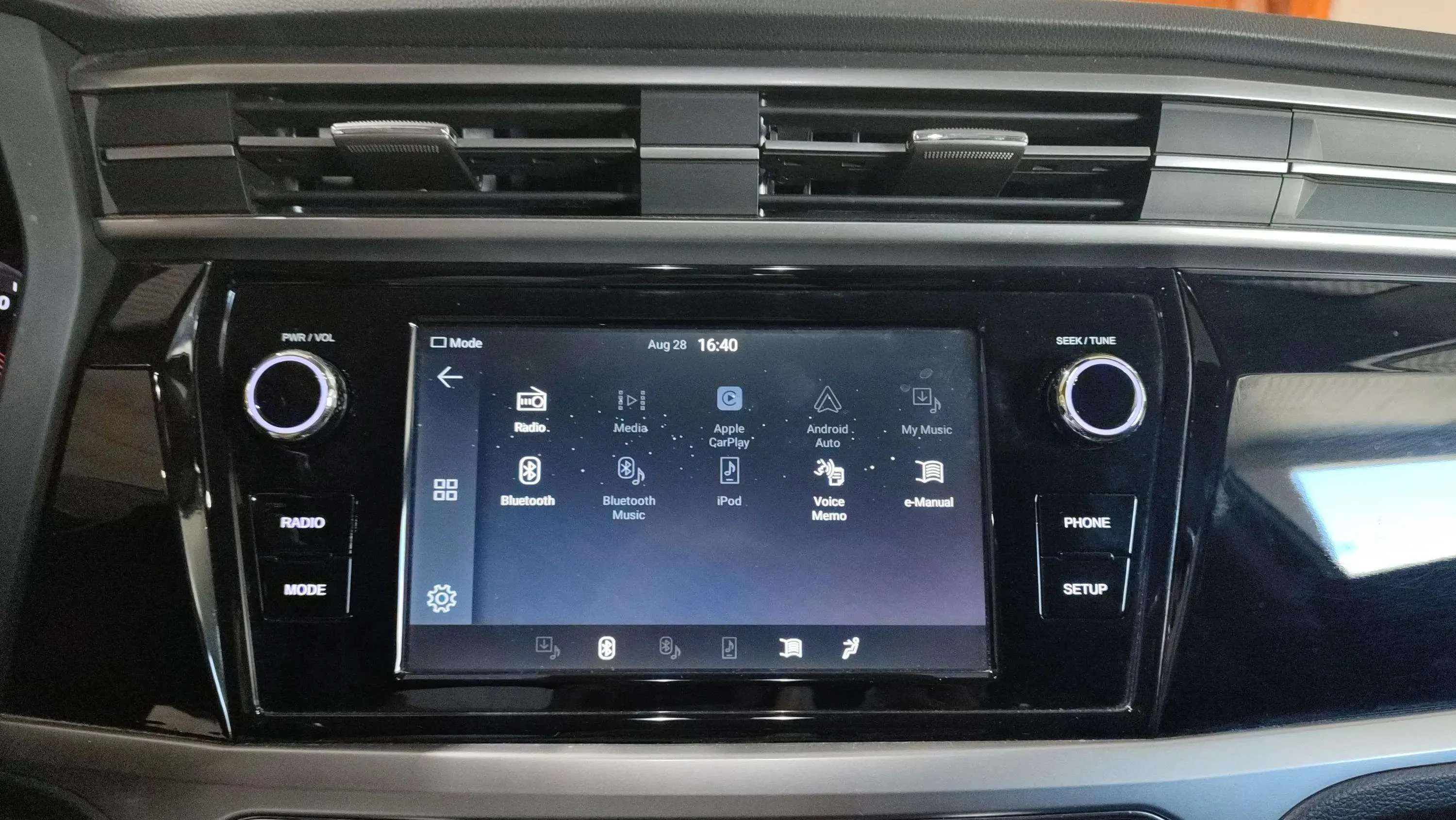SsangYong Korando G15T LP Urban - foto 12