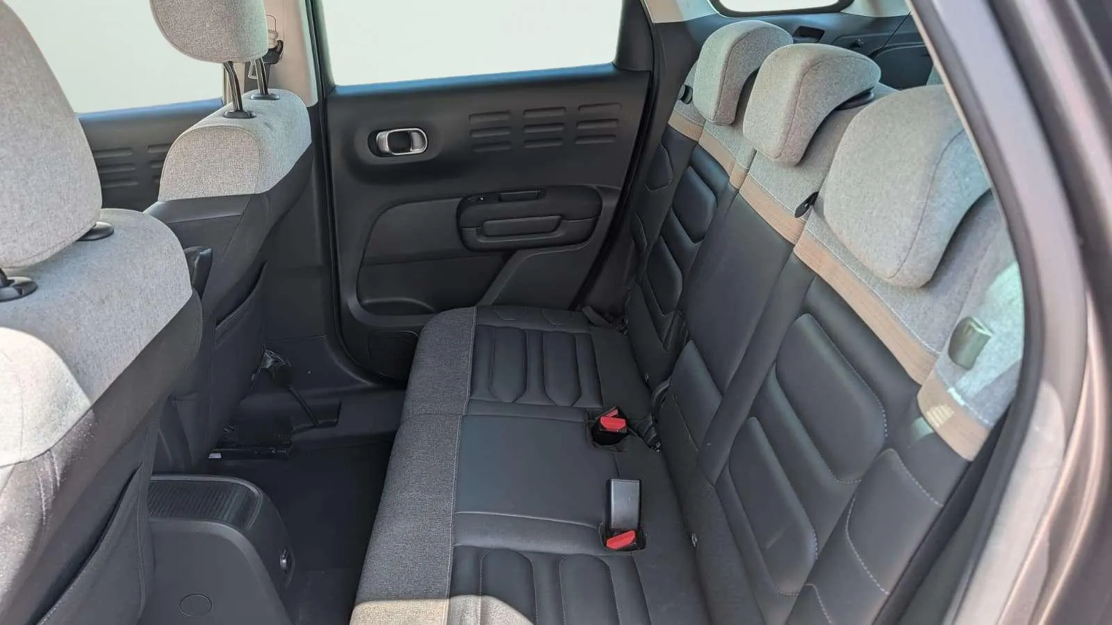 Citroën C3 Aircross PureTech EAT6 Shine Pack - foto 11