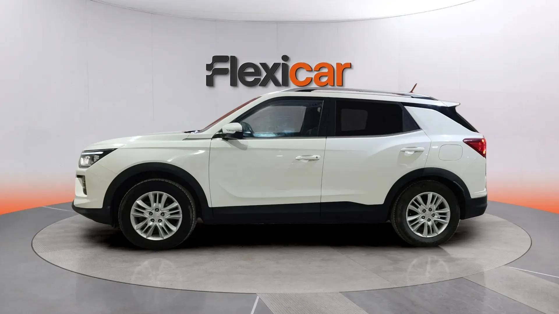SsangYong Korando G15T LP Urban - foto 4