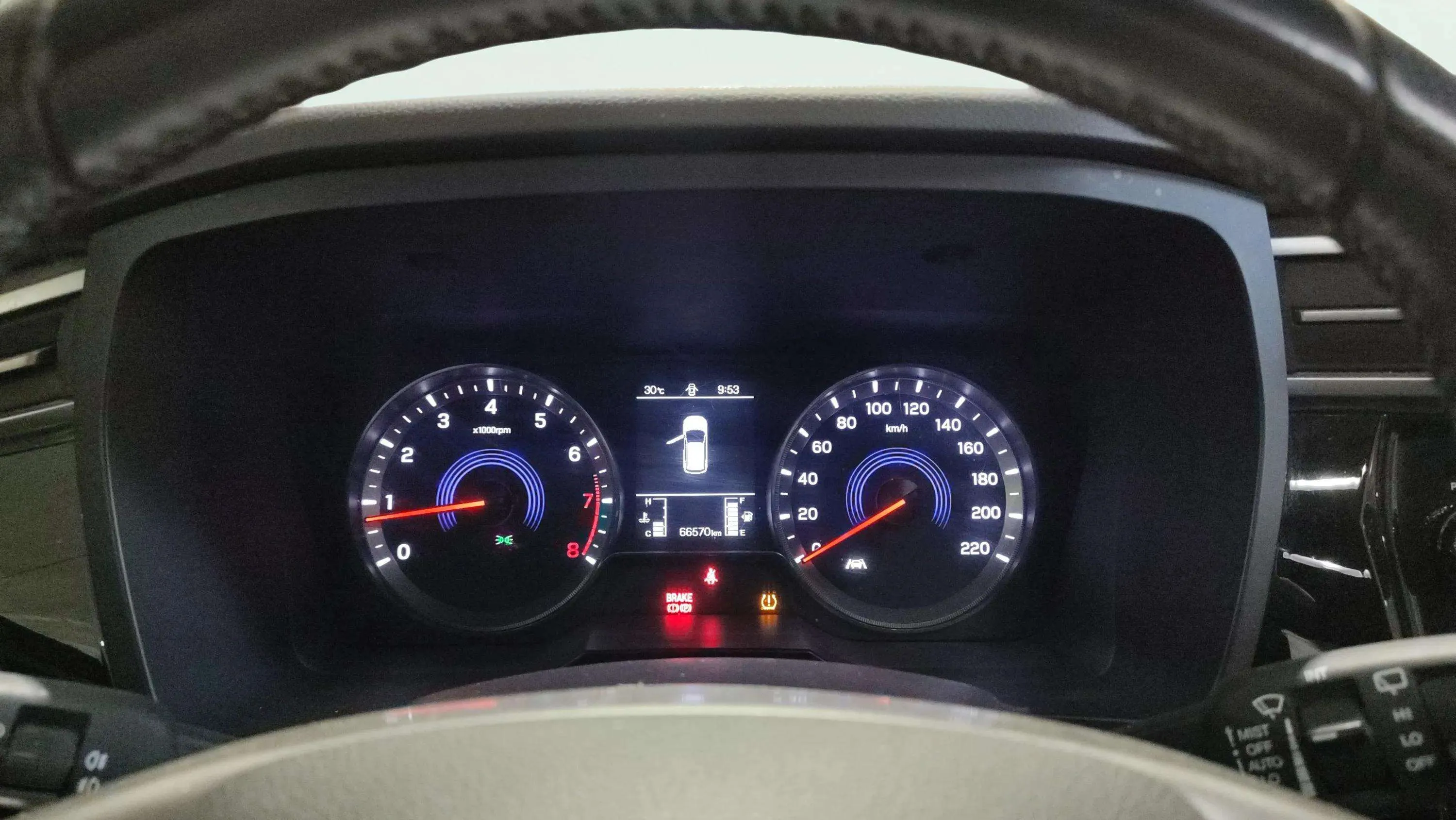 SsangYong Korando G15T LP Urban - foto 7