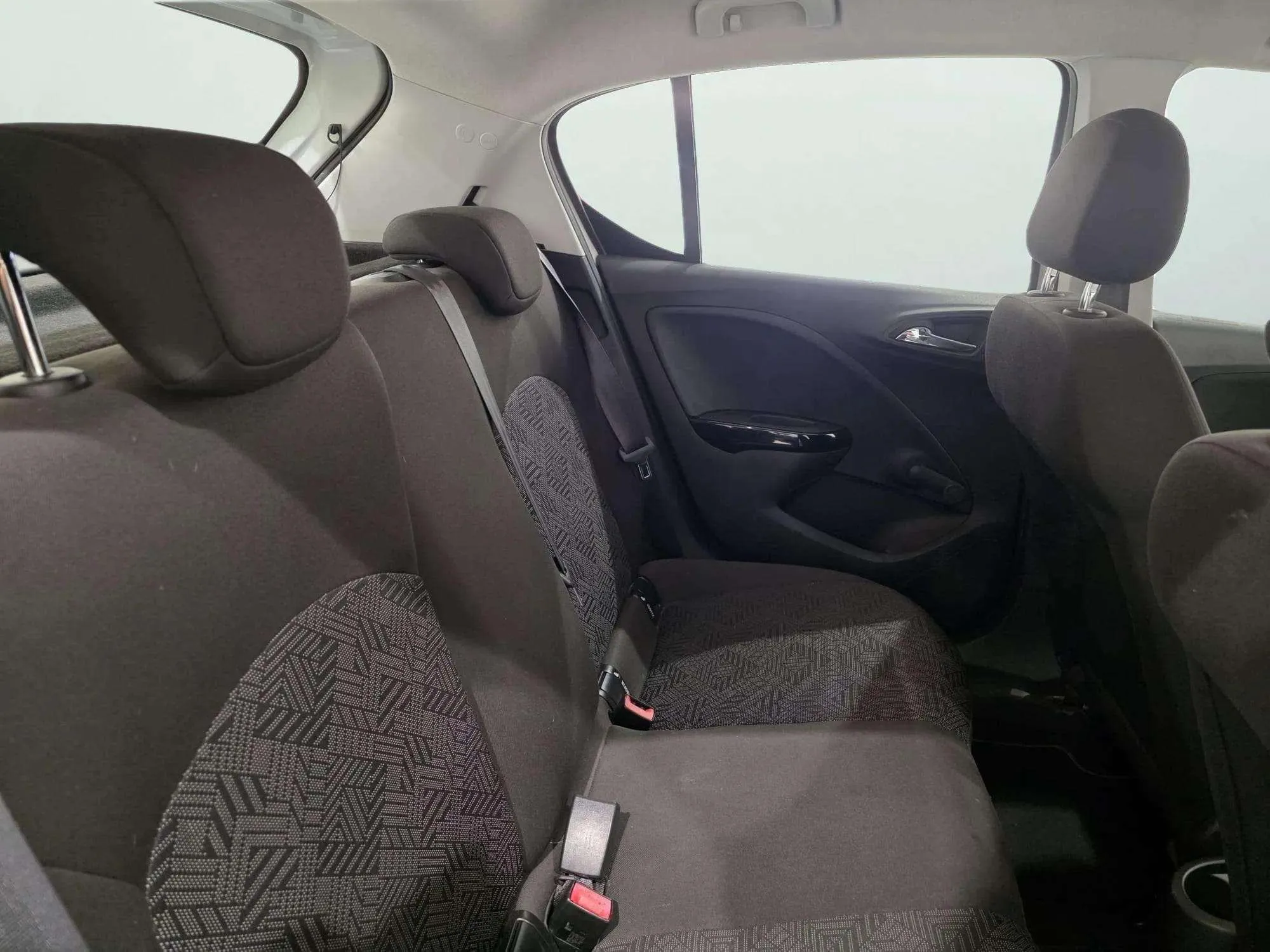 Opel Corsa 1.3 CDTi Selective - foto 9