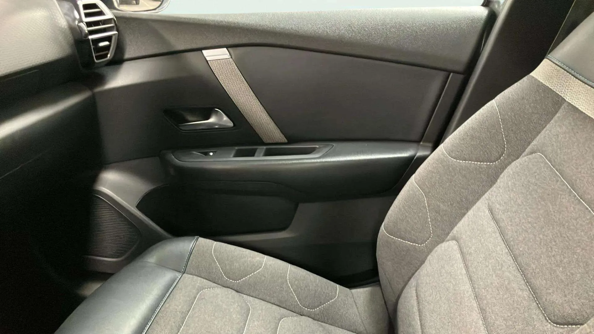 Citroën C4 PureTech 130 Feel Pack - foto 18