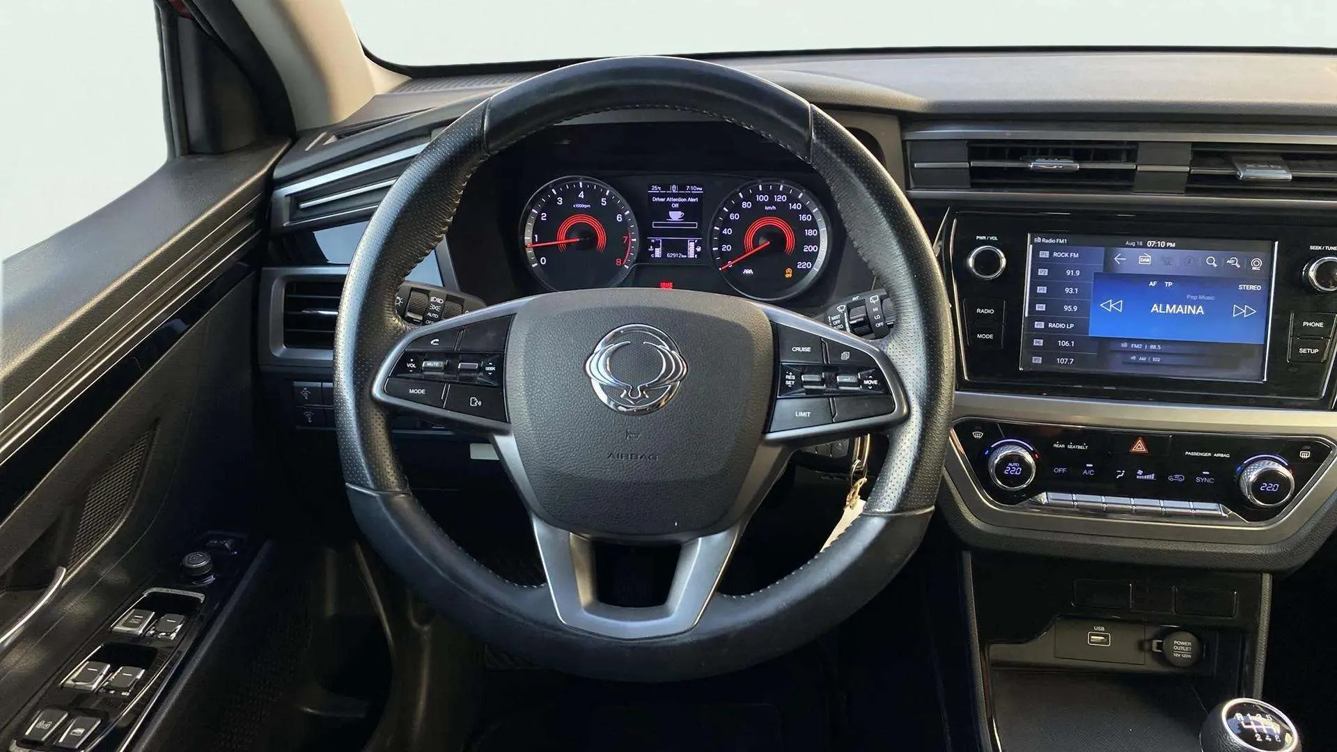 SsangYong Korando G15T LP Urban - foto 14