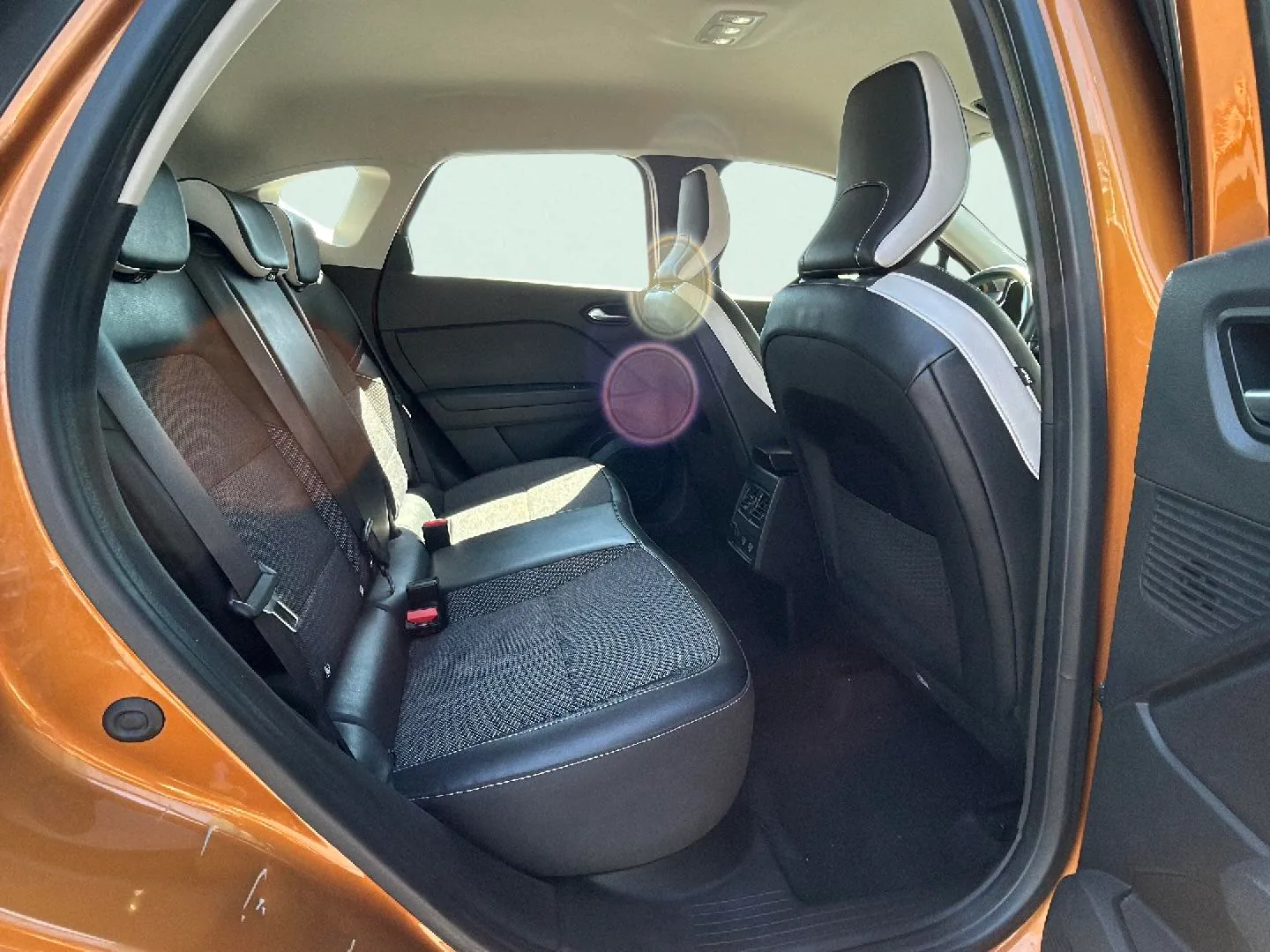 Renault Captur Intens TCe 90 - foto 16