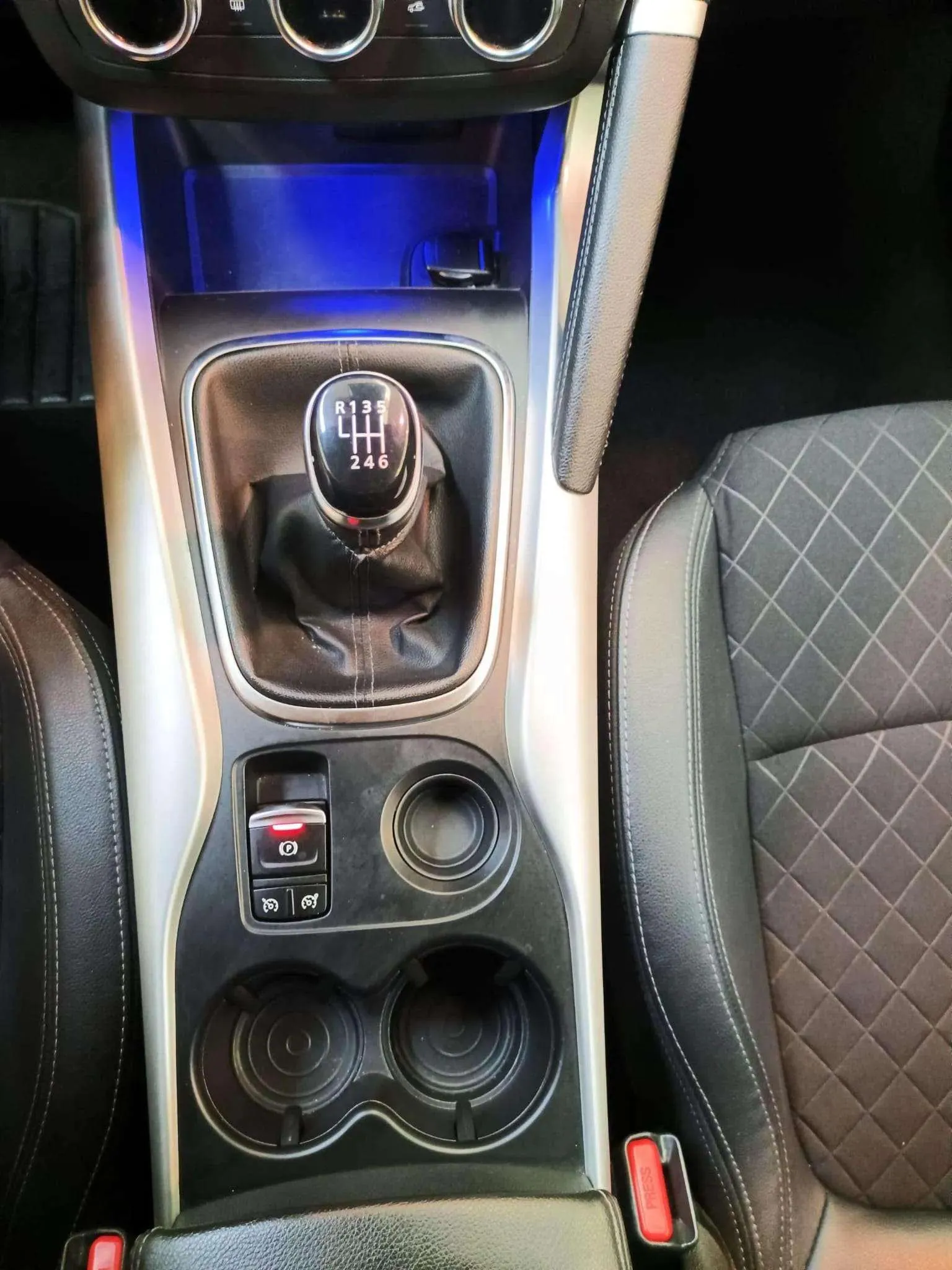 Renault Kadjar Techno GPF TCe - foto 14