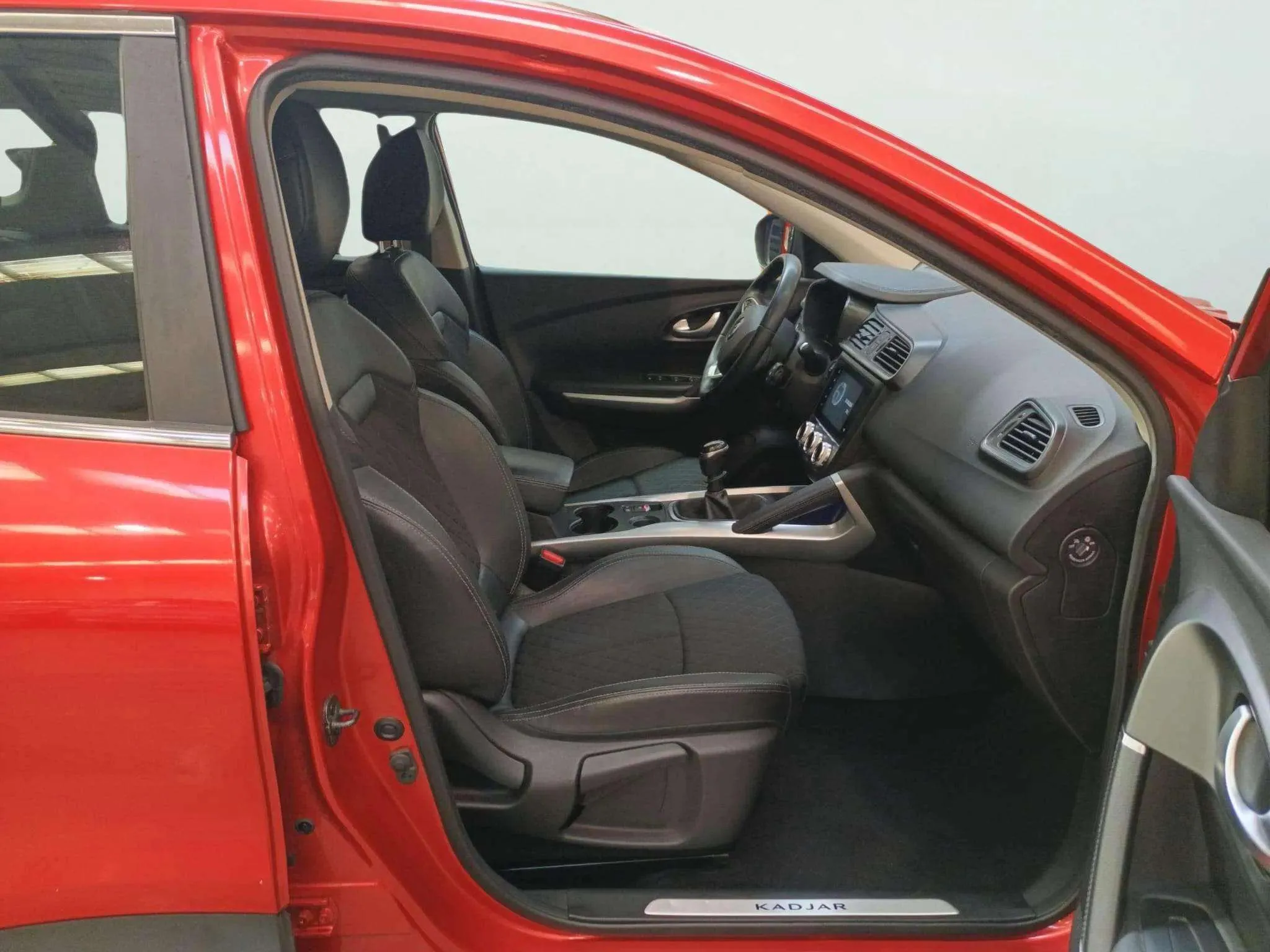Renault Kadjar Techno GPF TCe - foto 9