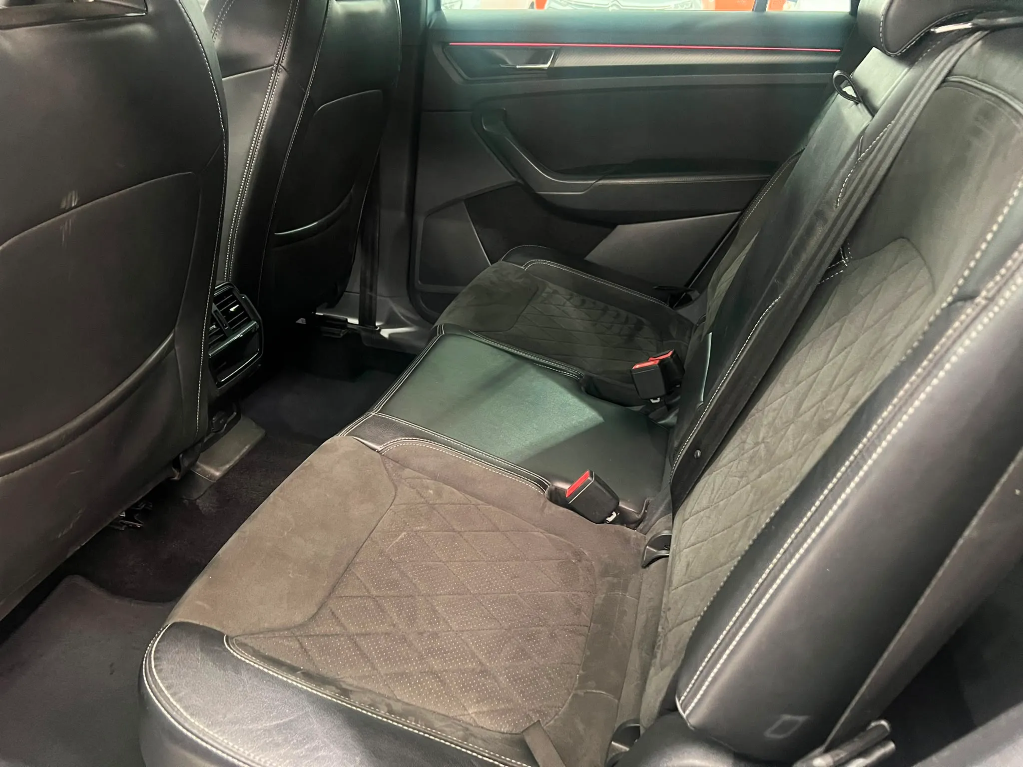 Škoda Kodiaq 2.0 TDI DSG 4x2 Sportline - foto 10